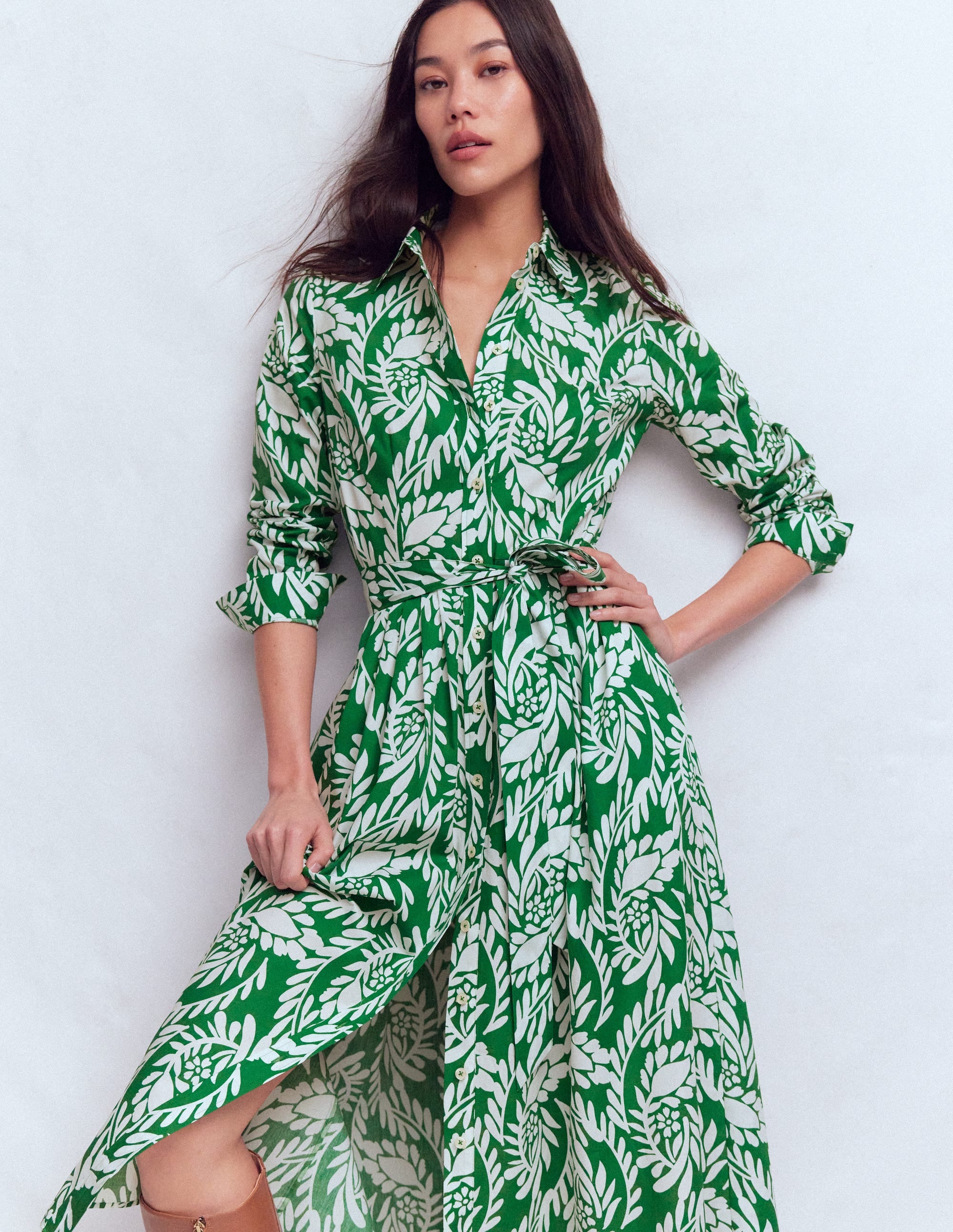 Alexa Midi-Hemdblusenkleid aus Baumwolle-Frisches Grün, Verstreute Weinreben - Image 1