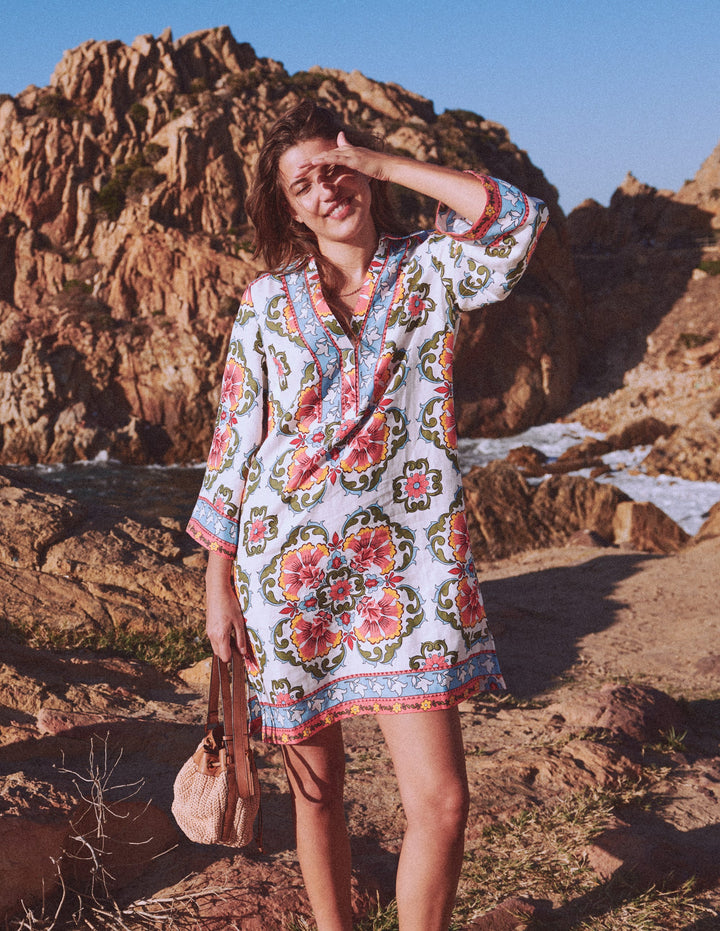 Carmen Kurzes Leinenkleid-Bunt, Zierspalier