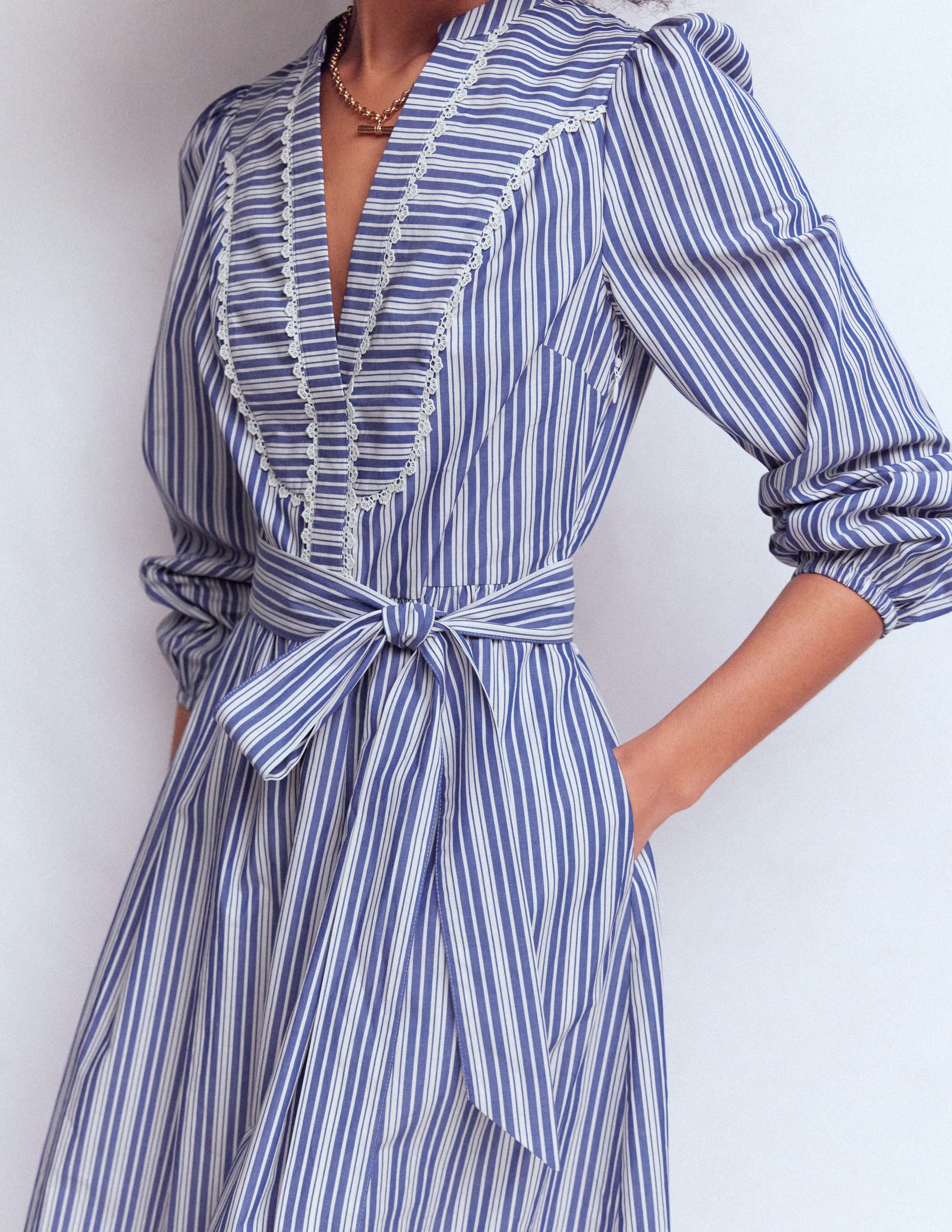 Cary Baumwoll-Midikleid-Leuchtendes Blau Bunte Streifen - Image 2
