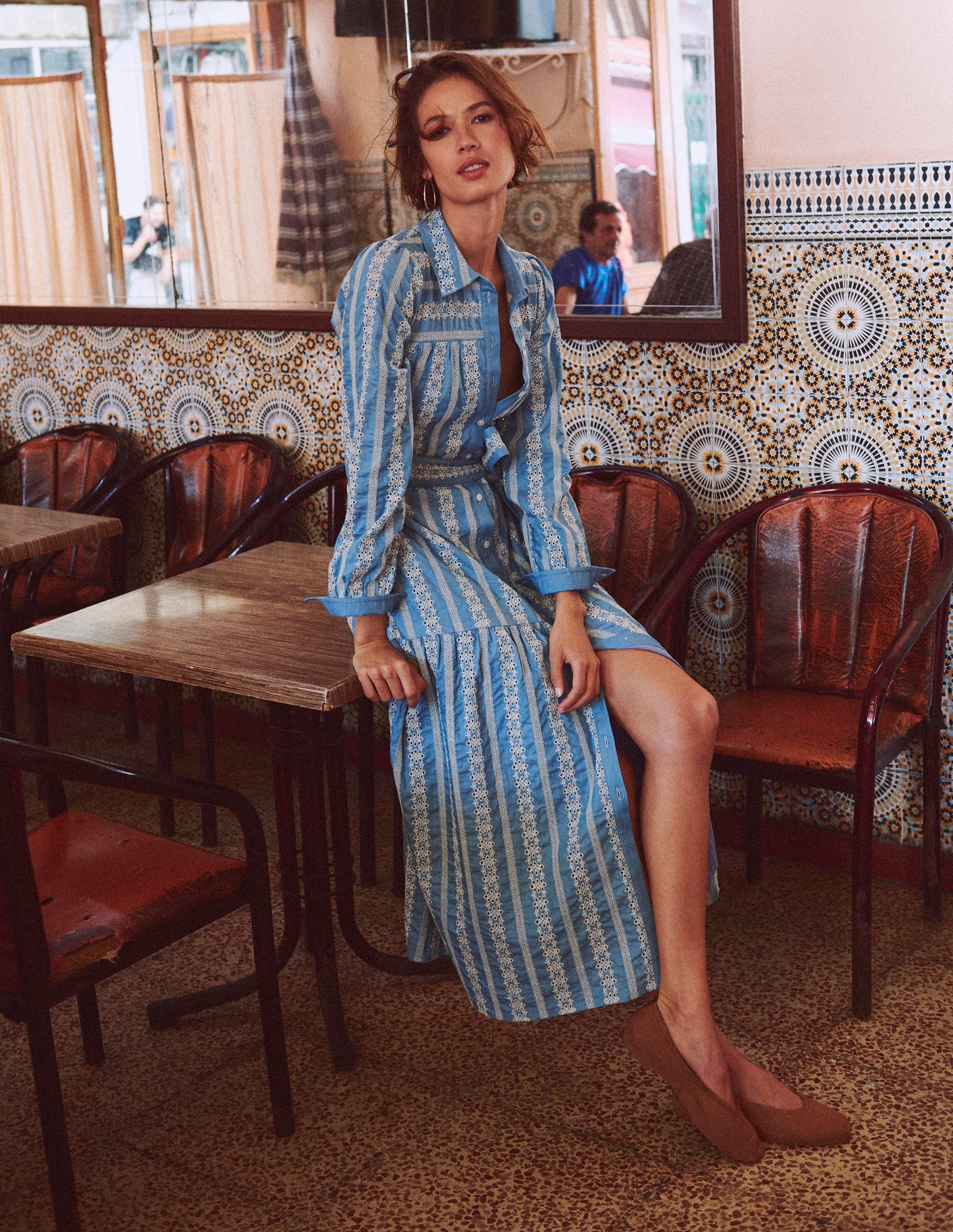 Ellie Maxi-Hemdblusenkleid aus Baumwolle-Lochstickerei Denim-5