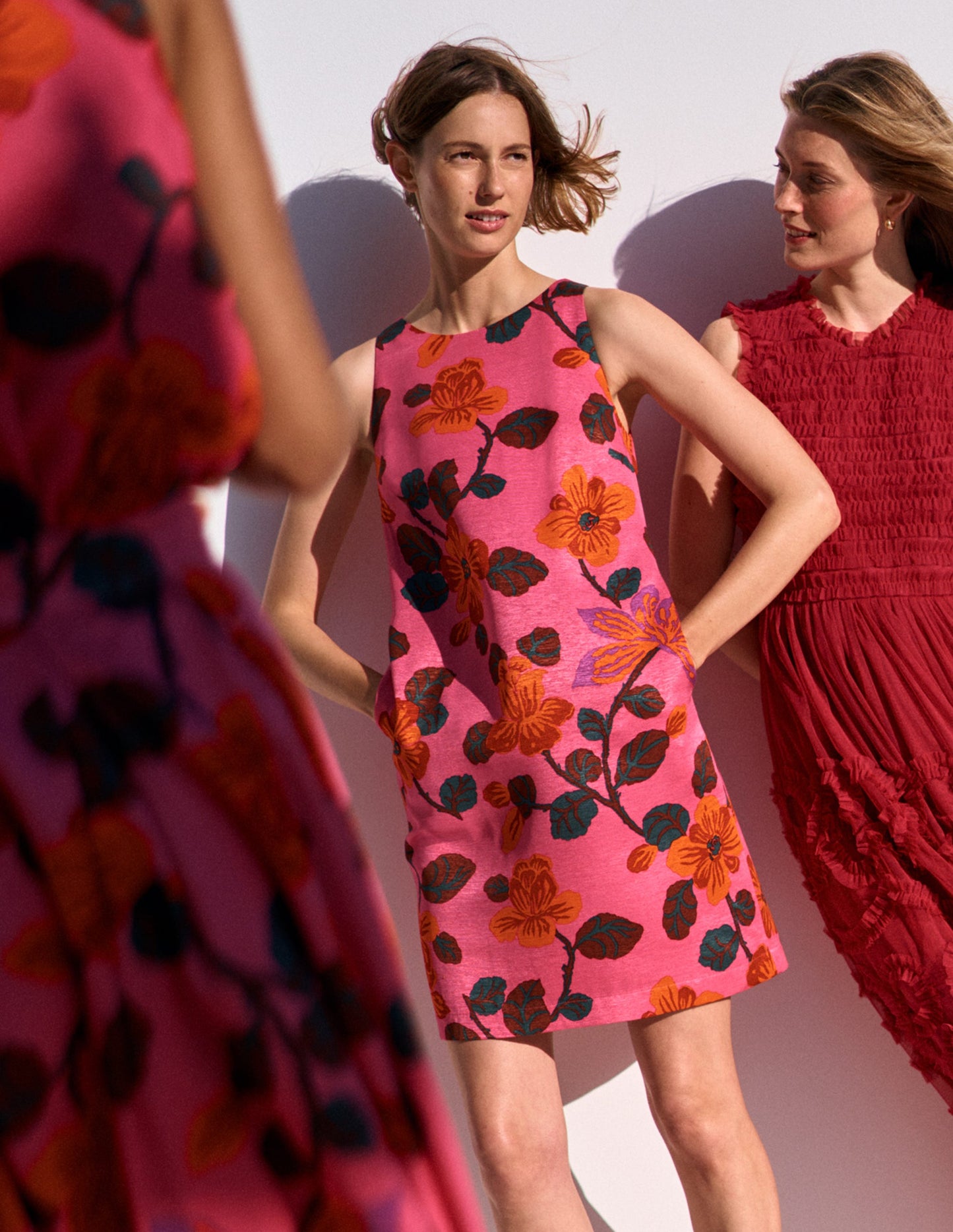 Robe droite intemporelle-Motif Elaborate Blossom rose