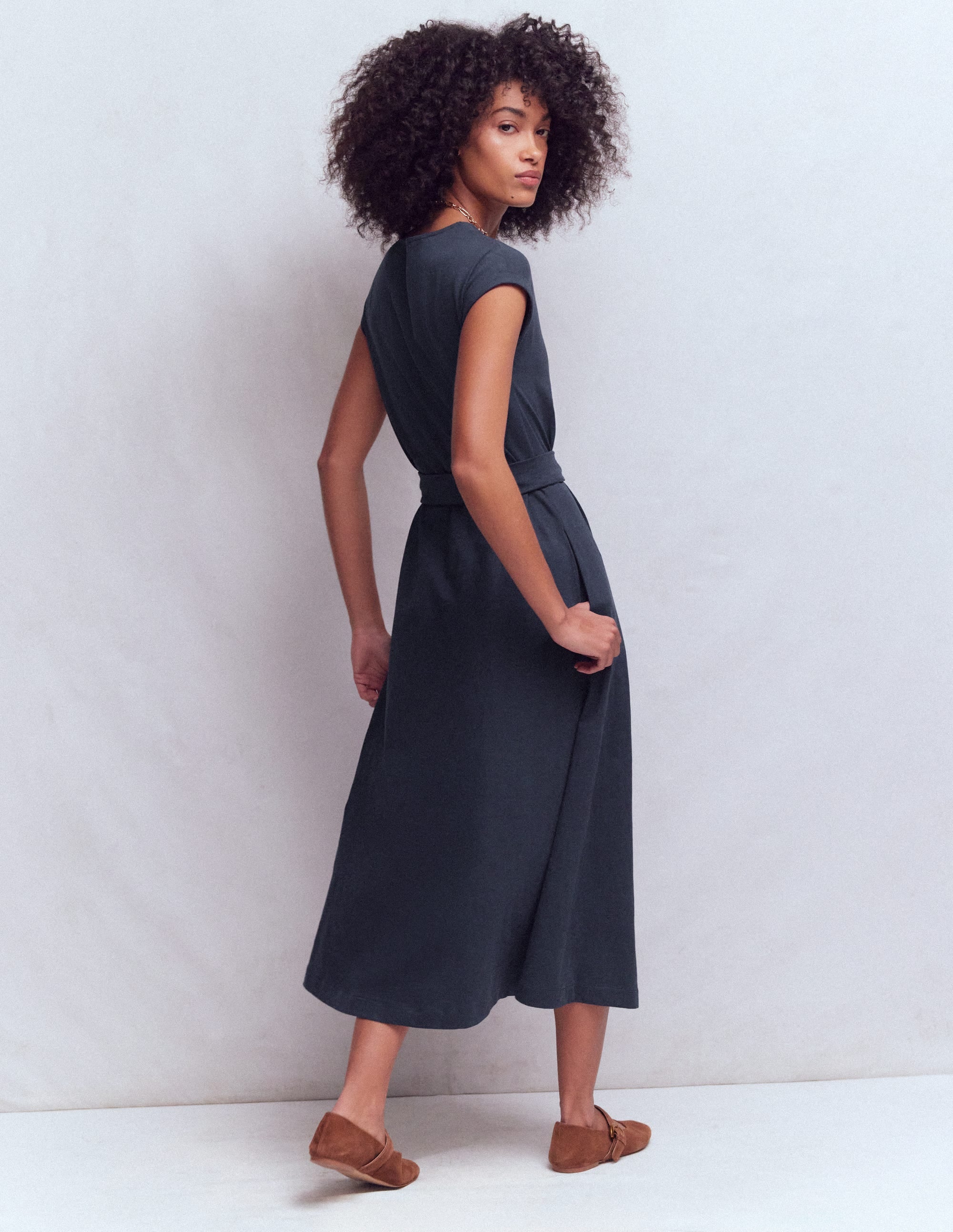 Eve Jersey-Midikleid-Marineblau - Image 3