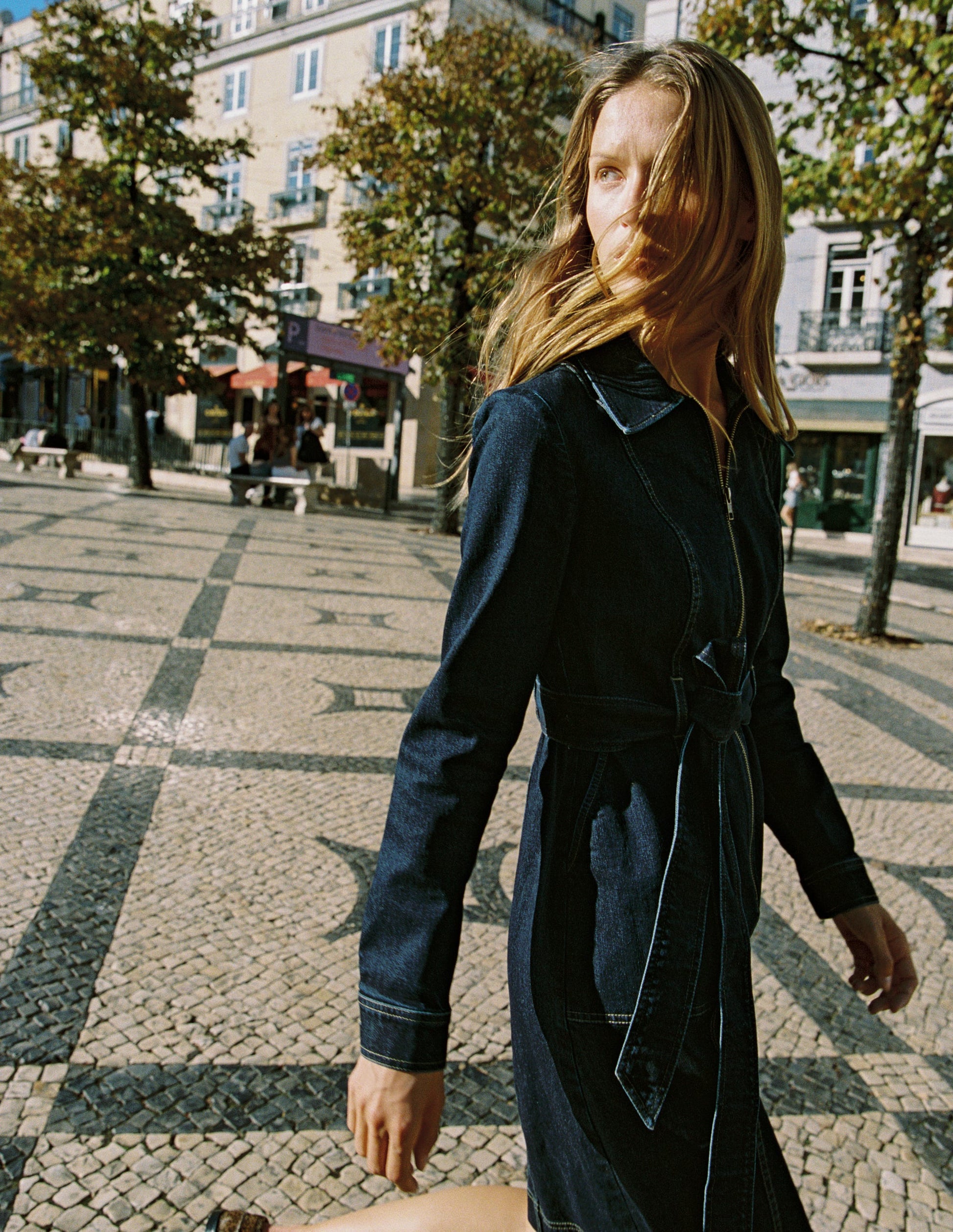 Kurzes Jeanskleid mit Reißverschluss-Indigo-5