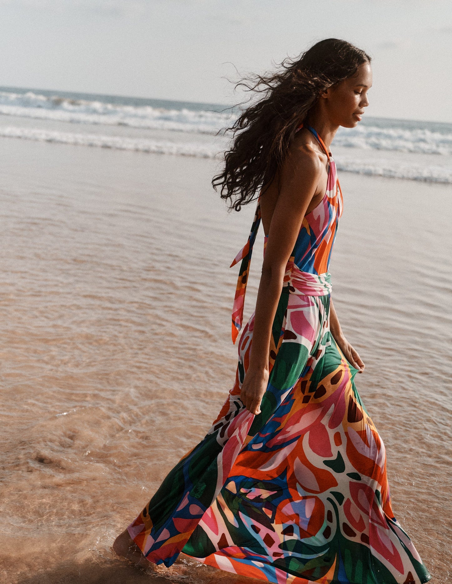 Sydney Jerseykleid mit gedrehtem Ausschnitt-Bunt, Blattkaskade