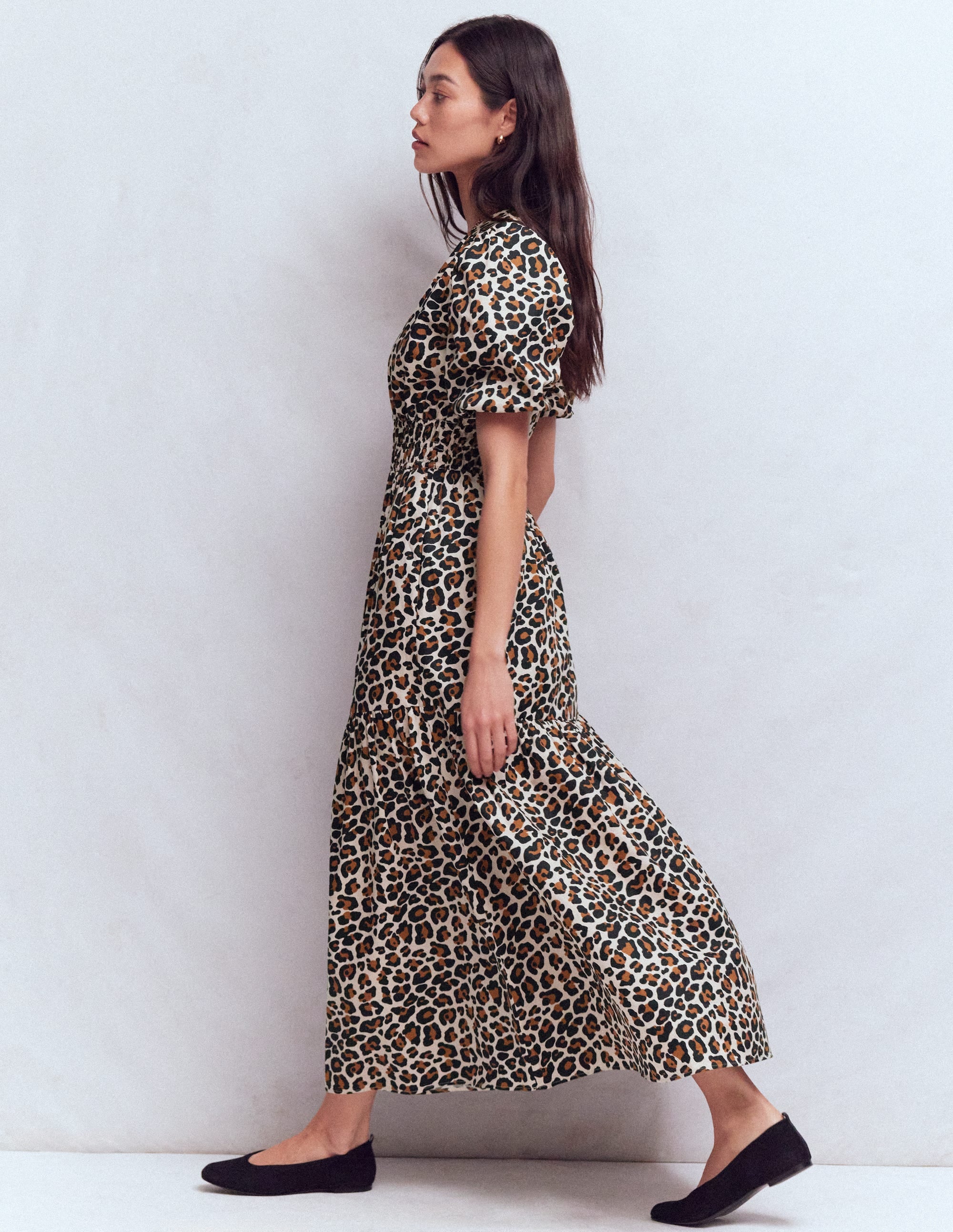 Irene Baumwollkleid mit Puffärmeln-Mandelmilch, Gepard-Pop - Image 5