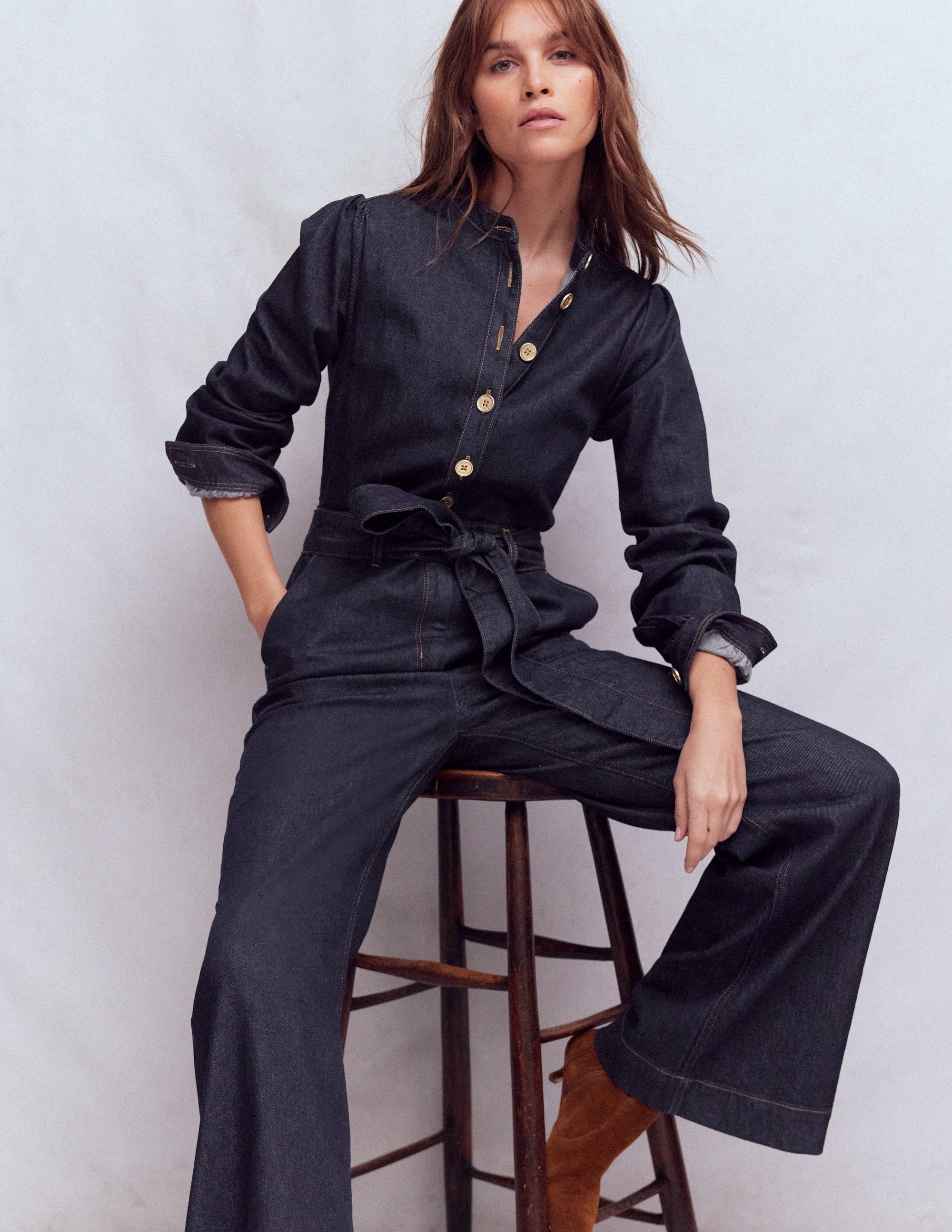 Bootcut-Jumpsuit aus Denim mit Knöpfen-Indigo - Image 1
