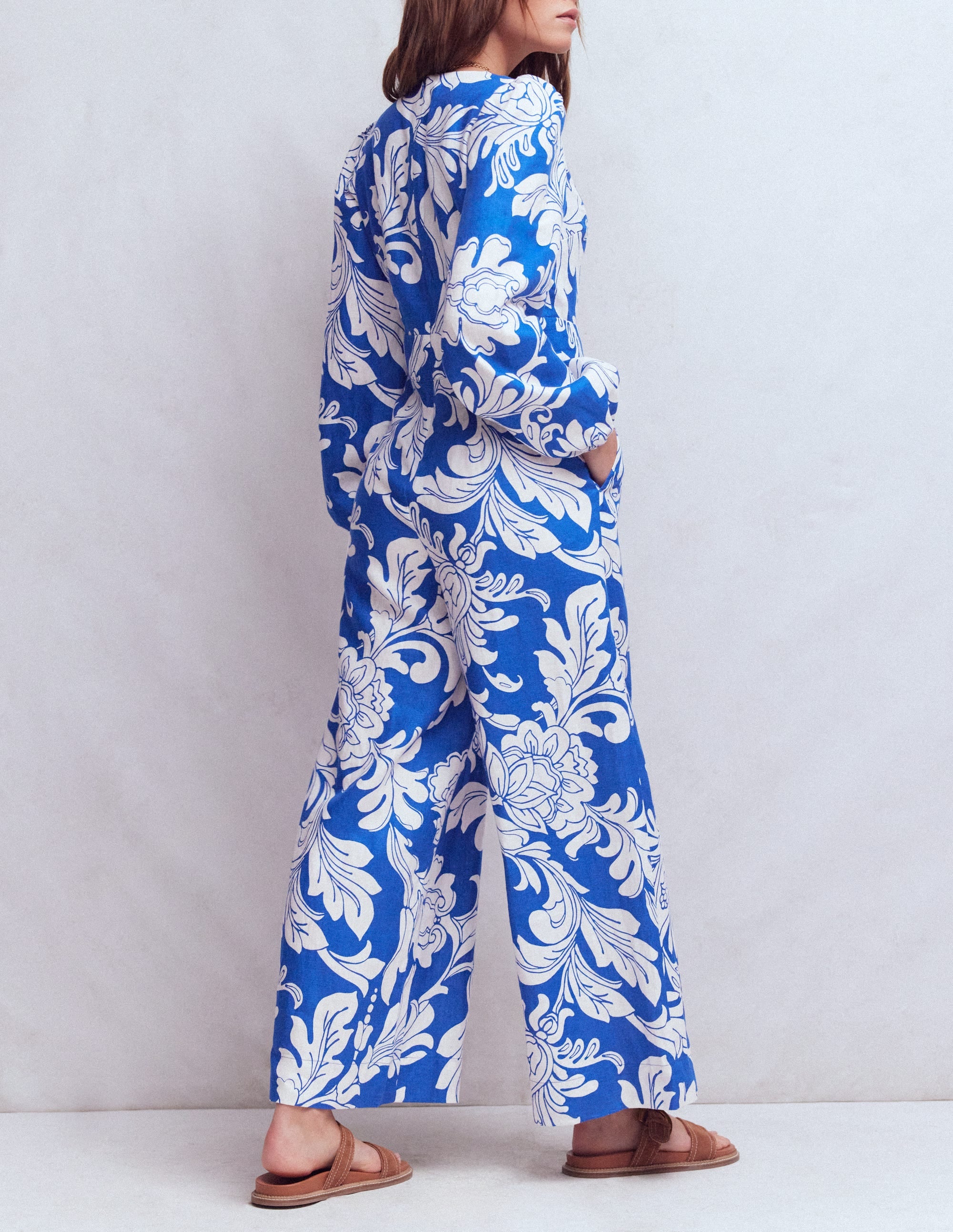 Combinaison Lola en lin-Motif Botanical Flourish Mono bleu - Image 3