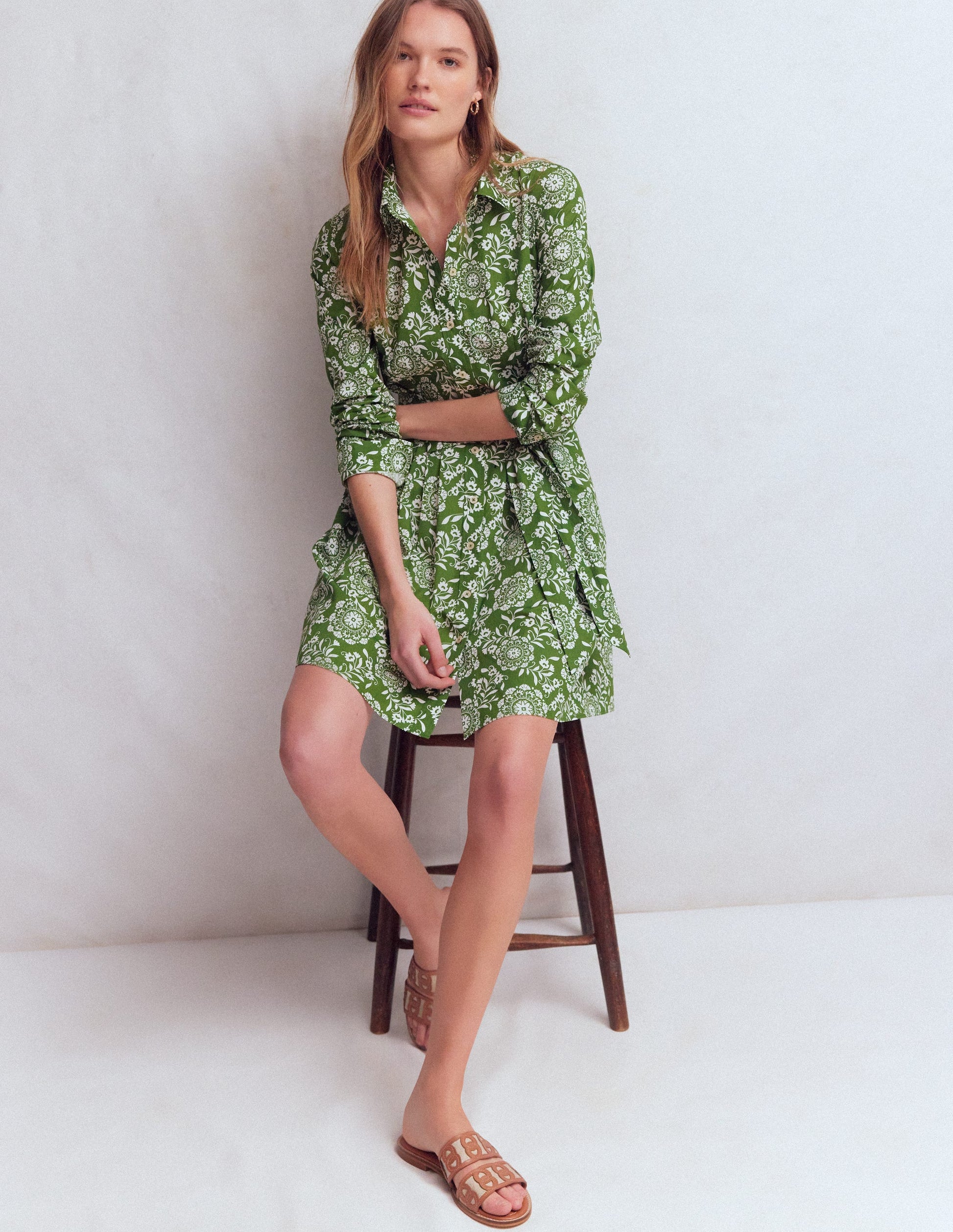 Alexa Langärmliges, kurzes Kleid-Grün, Dekorative Blüten-5