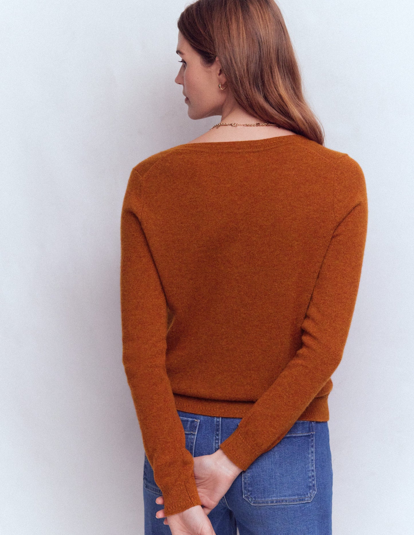 Eva Kaschmirpullover mit V-Ausschnitt-Cognac Meliert