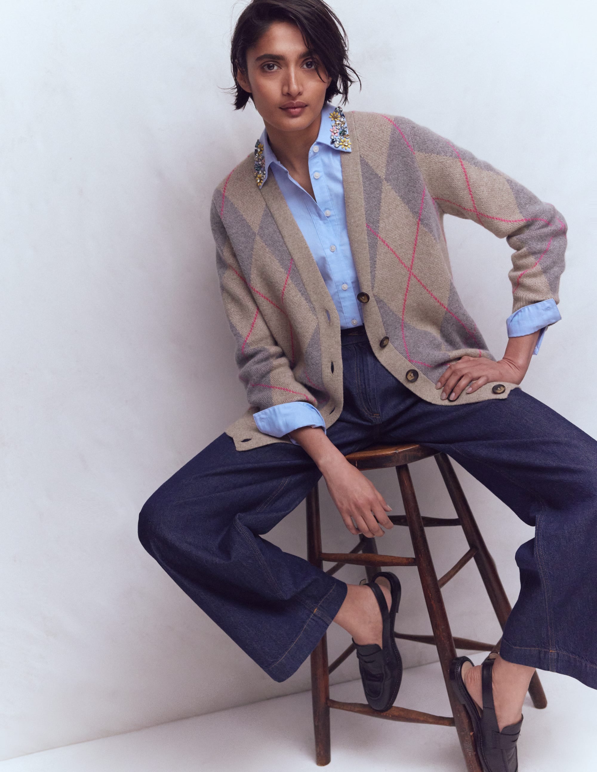 Quinn Strickjacke im Boyfriend-Stil-Neutral Argyle - Image 6