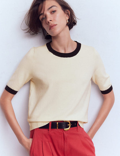 Emilia Baumwoll-T-Shirt mit Rundhalsausschnitt-Warmes Naturweiß, Marineblau-1