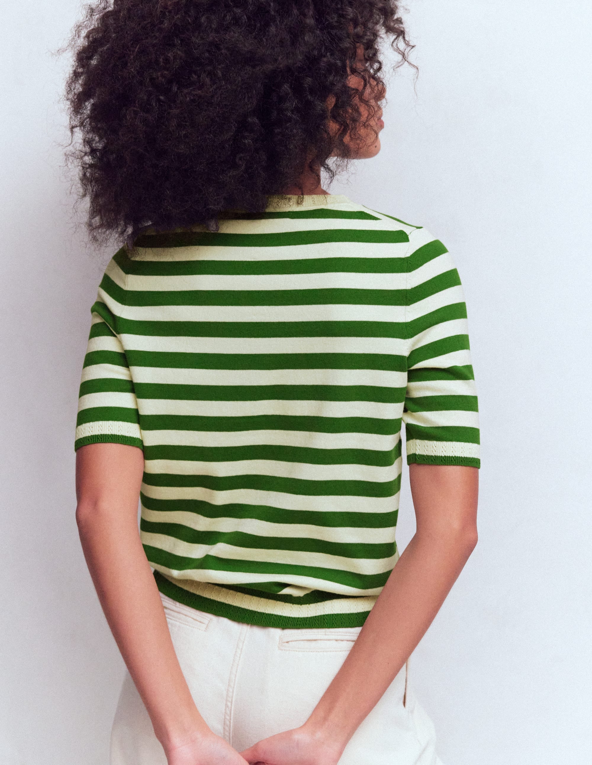 T-shirt col rond Emilia en coton-Rayé vert promenade/ivoire - Image 3