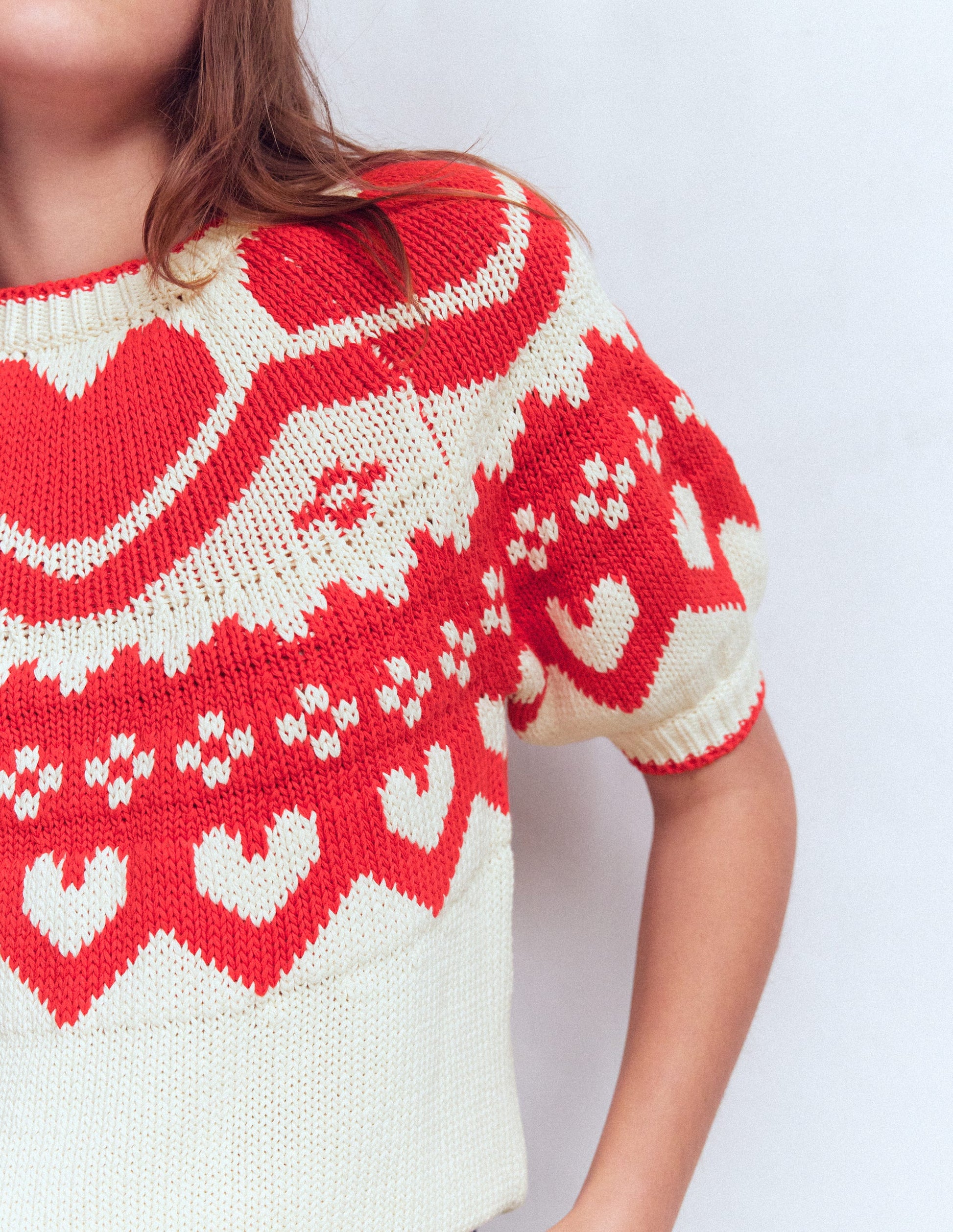 Margot T-Shirt mit Puffärmeln-Warmes Naturweiß Herzen-3