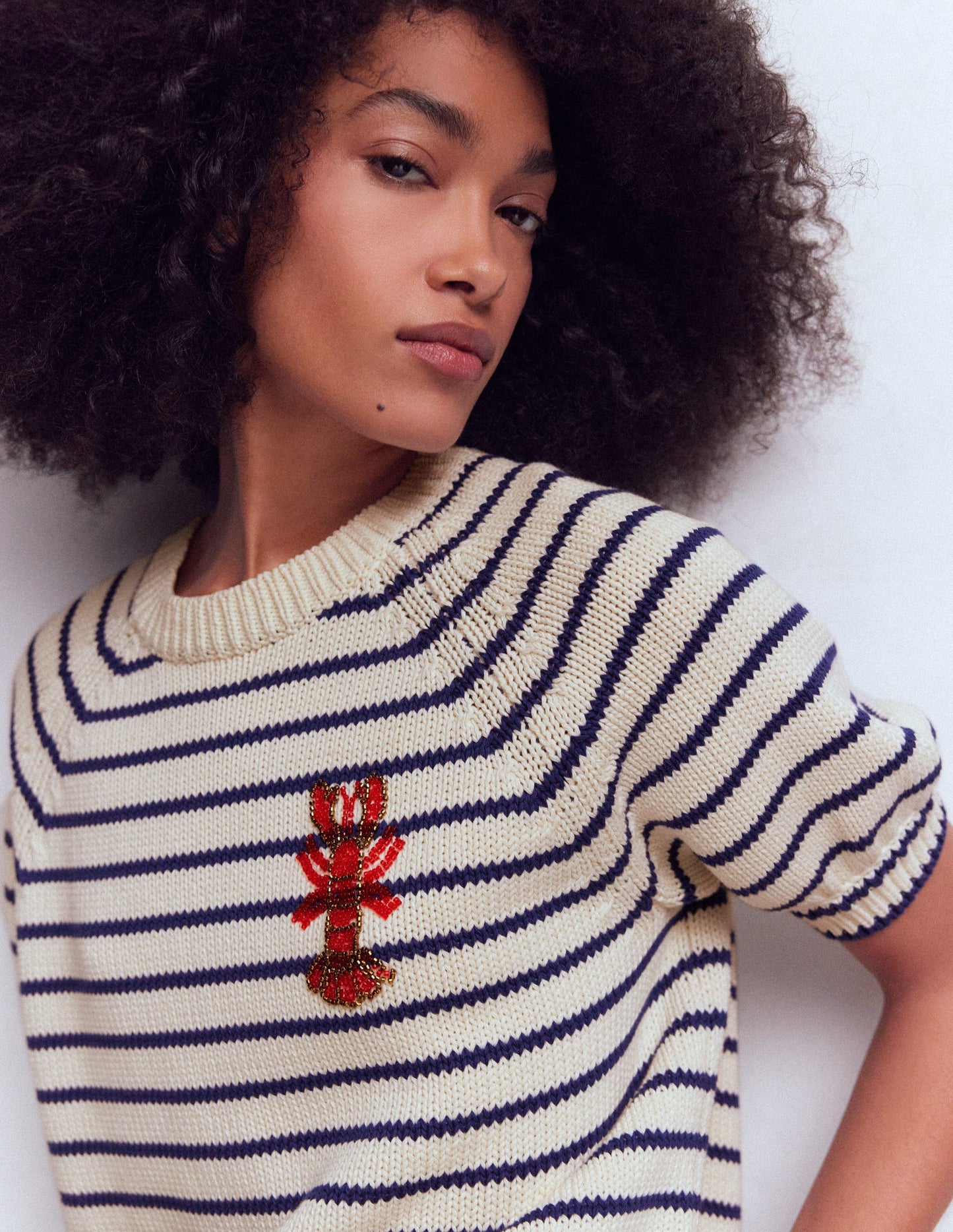 Margot T-Shirt mit Puffärmeln-Naturweiß/Marineblau Hummer