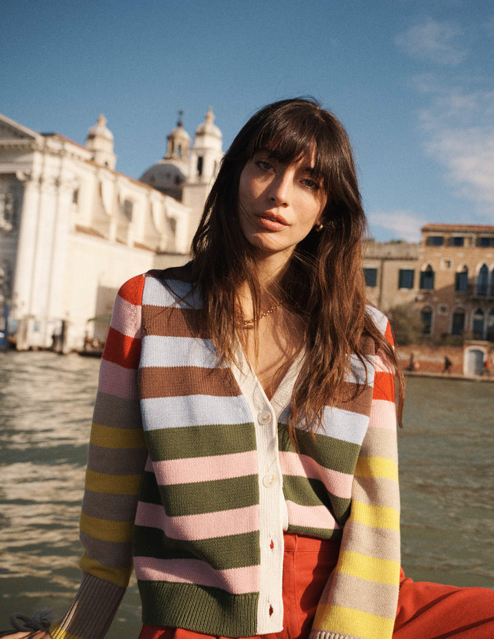 Lucy Lockere Strickjacke aus Baumwolle-Bunt Kuddelmuddel