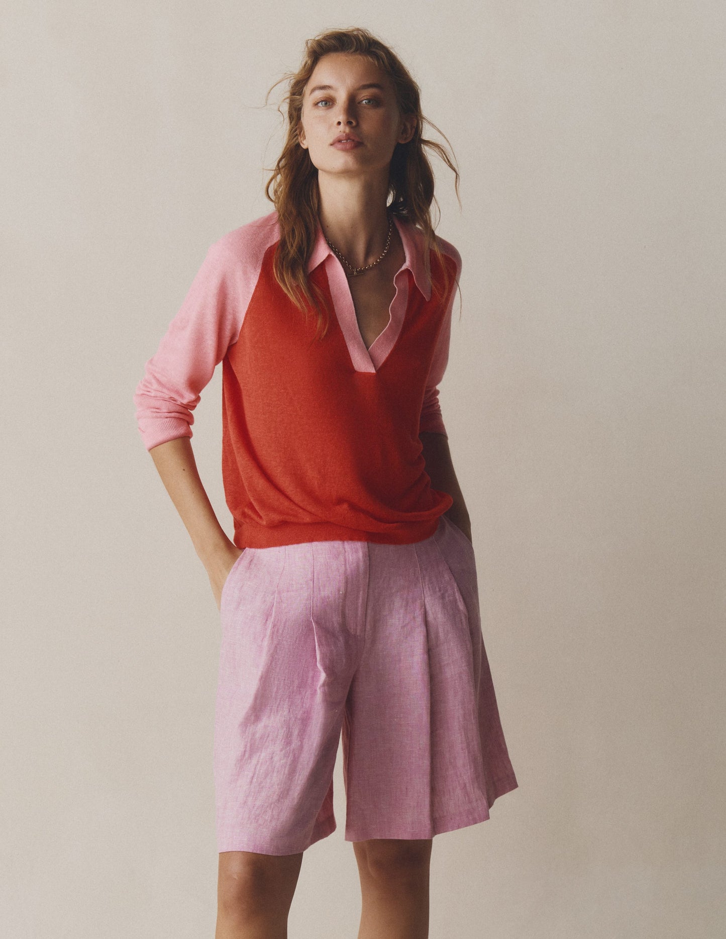 Agnes Leinenpullover mit Kragen-Sonniges Korallenrot / Kirschblütenrosa