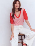 Agnes Leinen-T-Shirt mit V-Ausschnitt-Rosa Blockfarben
