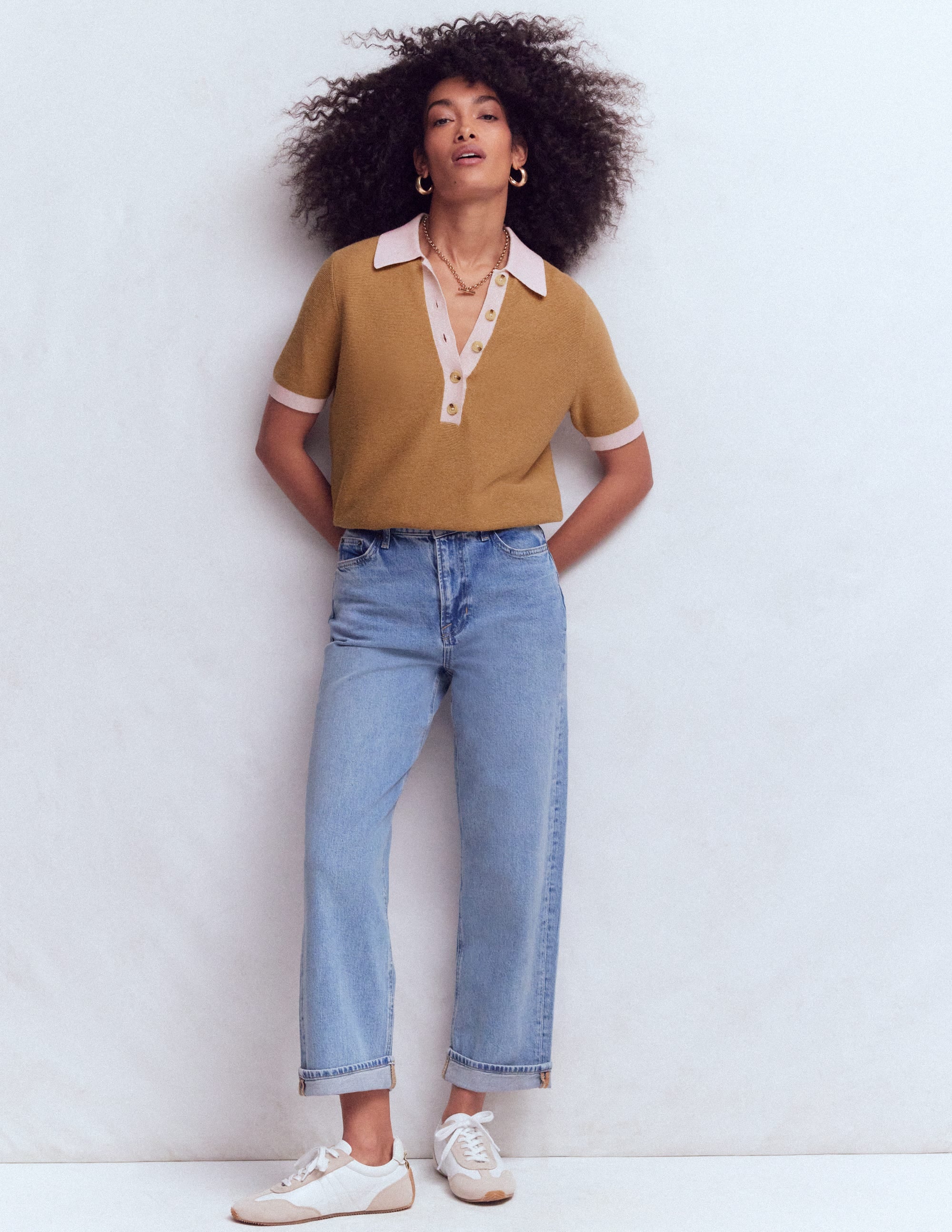 Grace T-Shirt in Blockfarben-Camel Meliert - Image 4