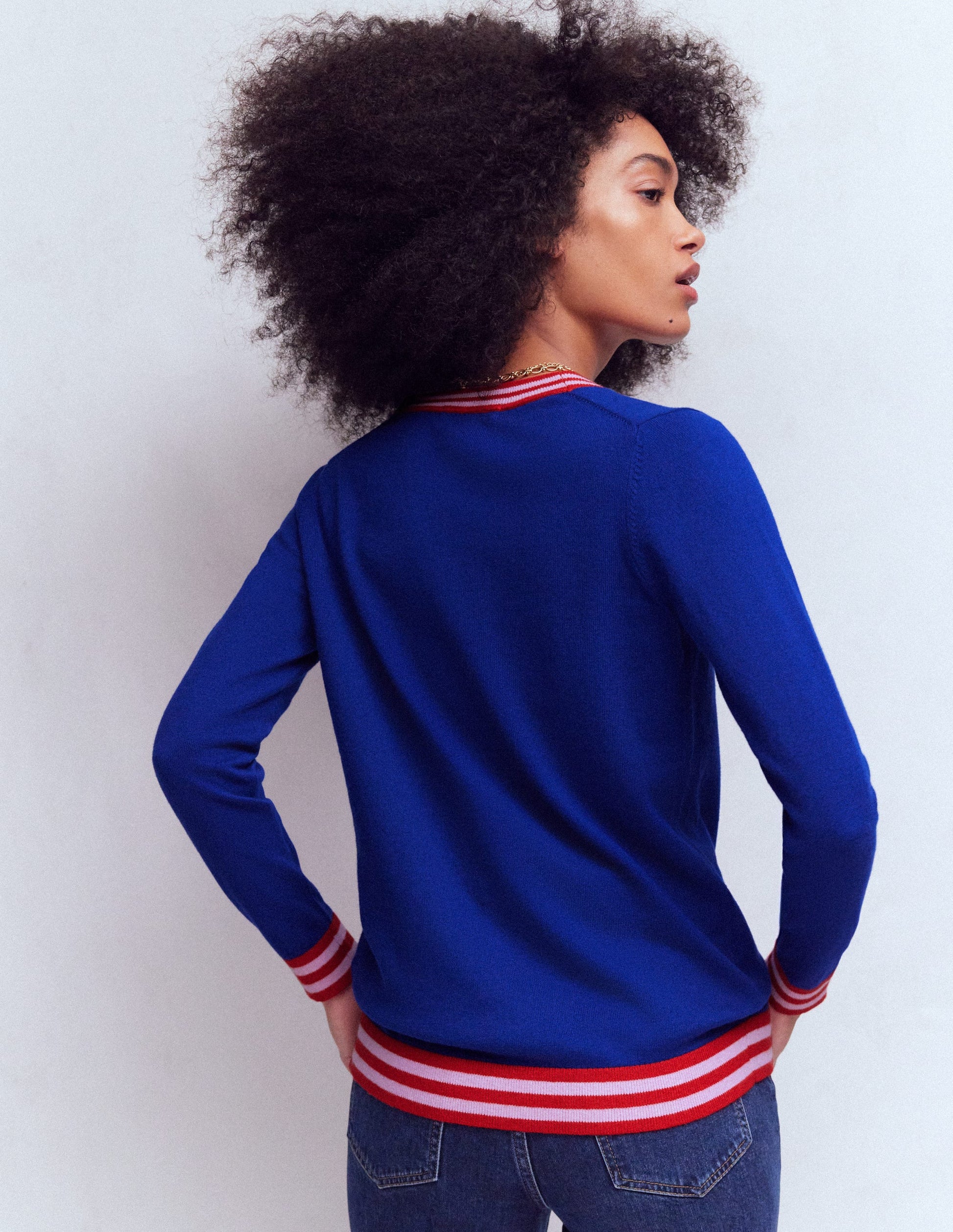 Lange Strickjacke mit V-Ausschnitt-Leuchtendes Blau-3