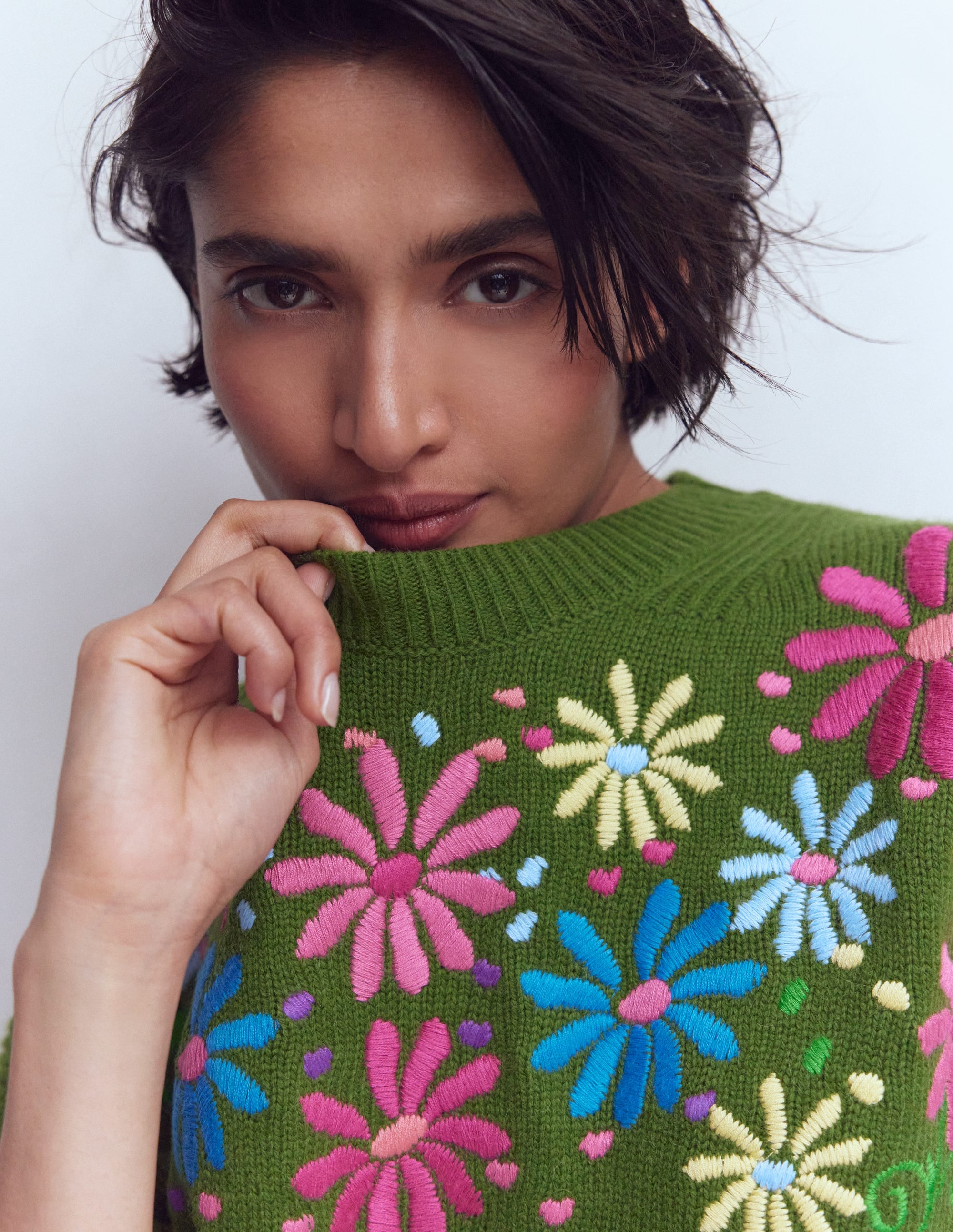 Isa Embroidered Jumper-Herb Garden, Green Flowers - Image 2