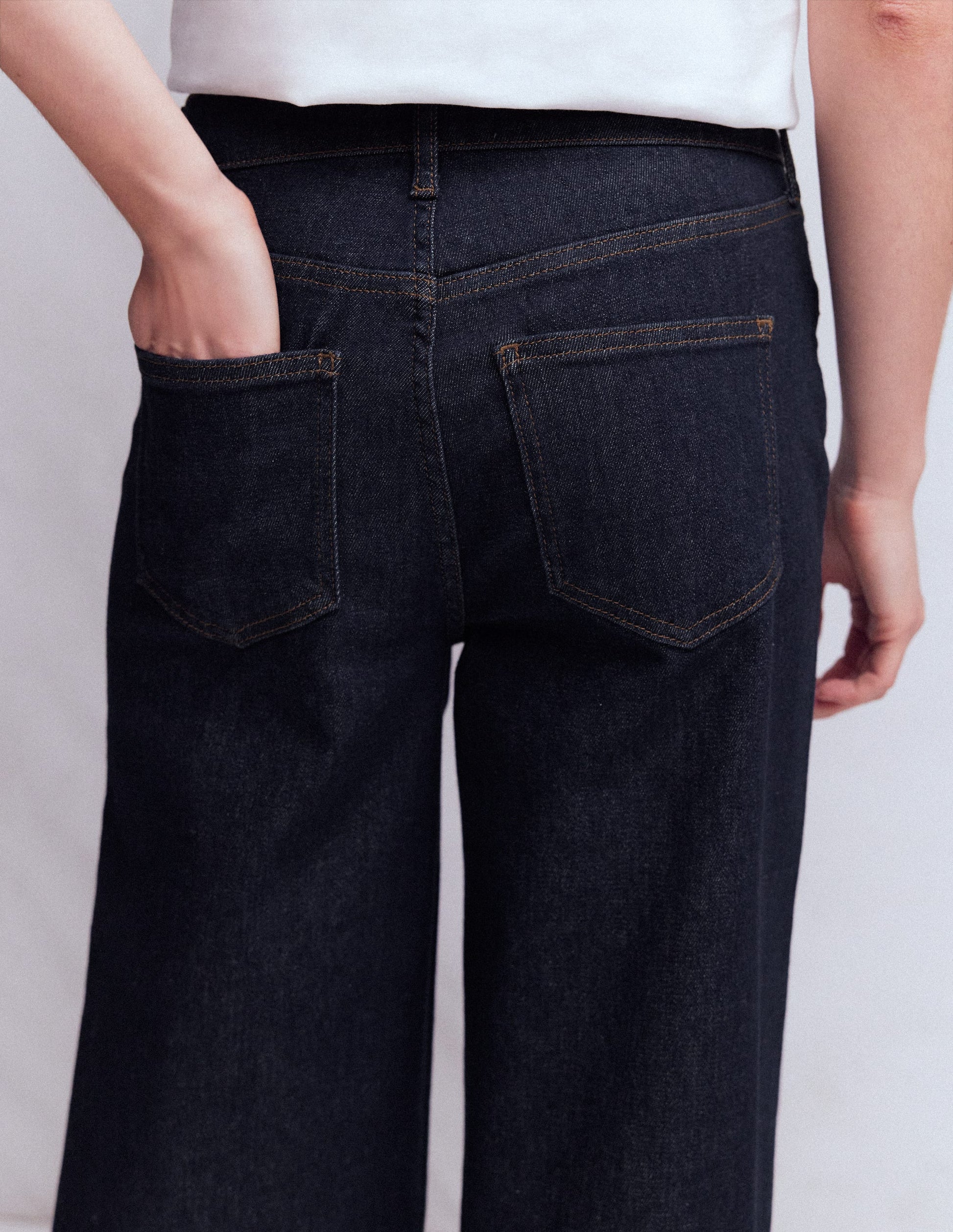 Hoch geschnittene Jeans mit weitem Bein-Indigo Waschung-5