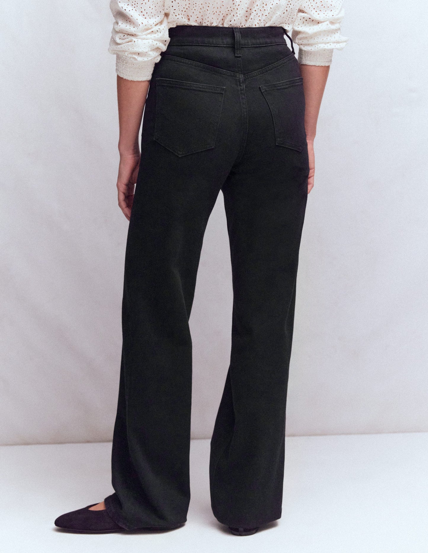 Jeans mit hohem Bund und geradem, weitem Bein-Schwarz