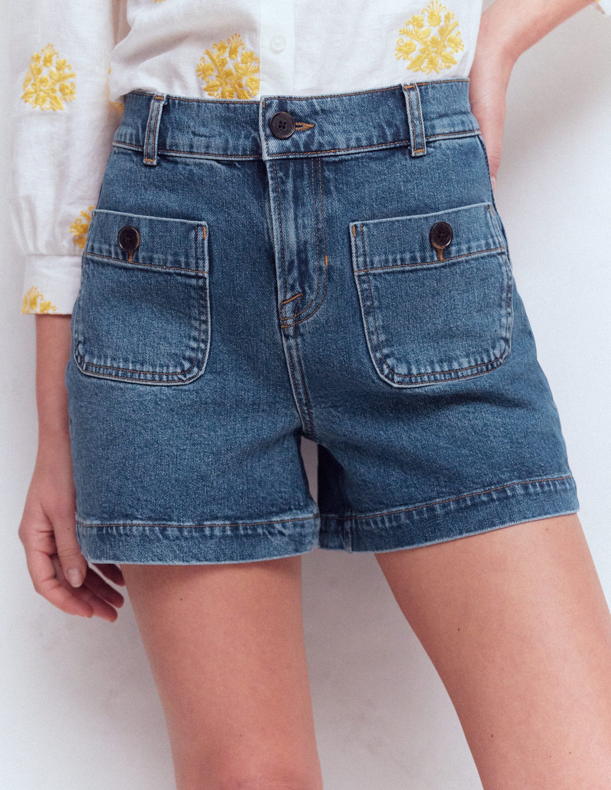 Primrose Denim Shorts-Mid Vintage-4