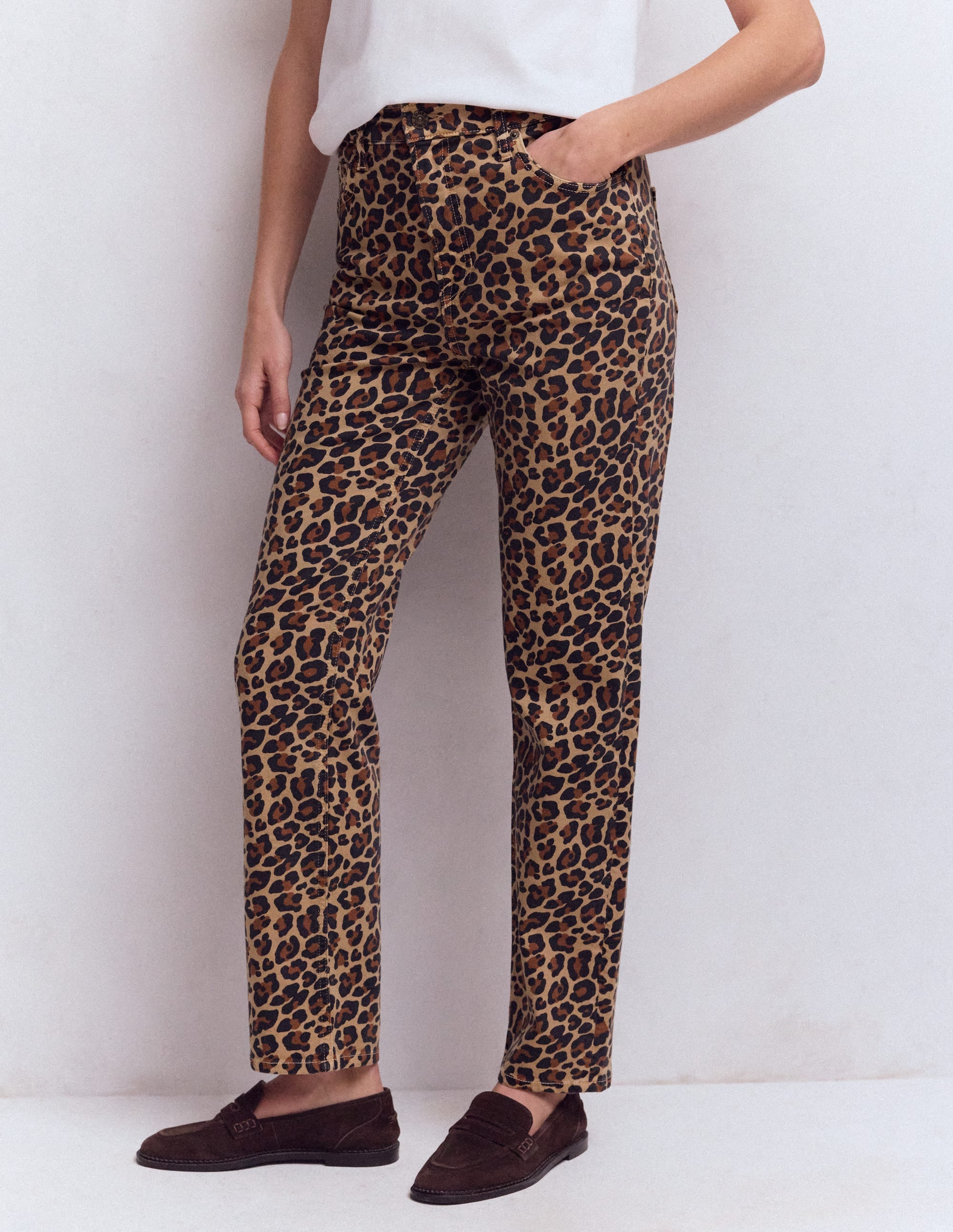 Jeans mit hohem Bund und geradem Bein-Tierfellmuster - Image 4