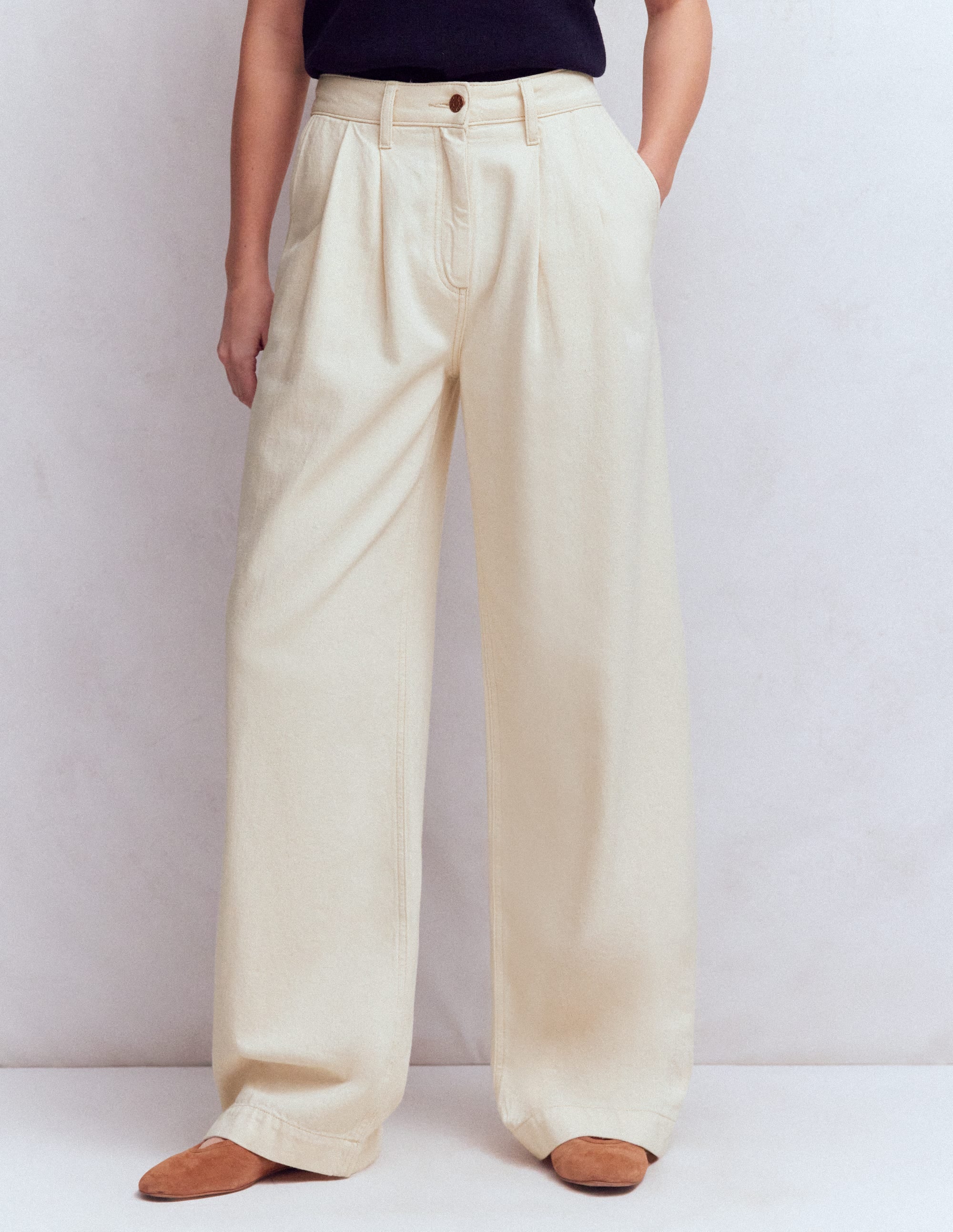 Jeans mit weitem Bein und Faltendetail-Beige - Image 4
