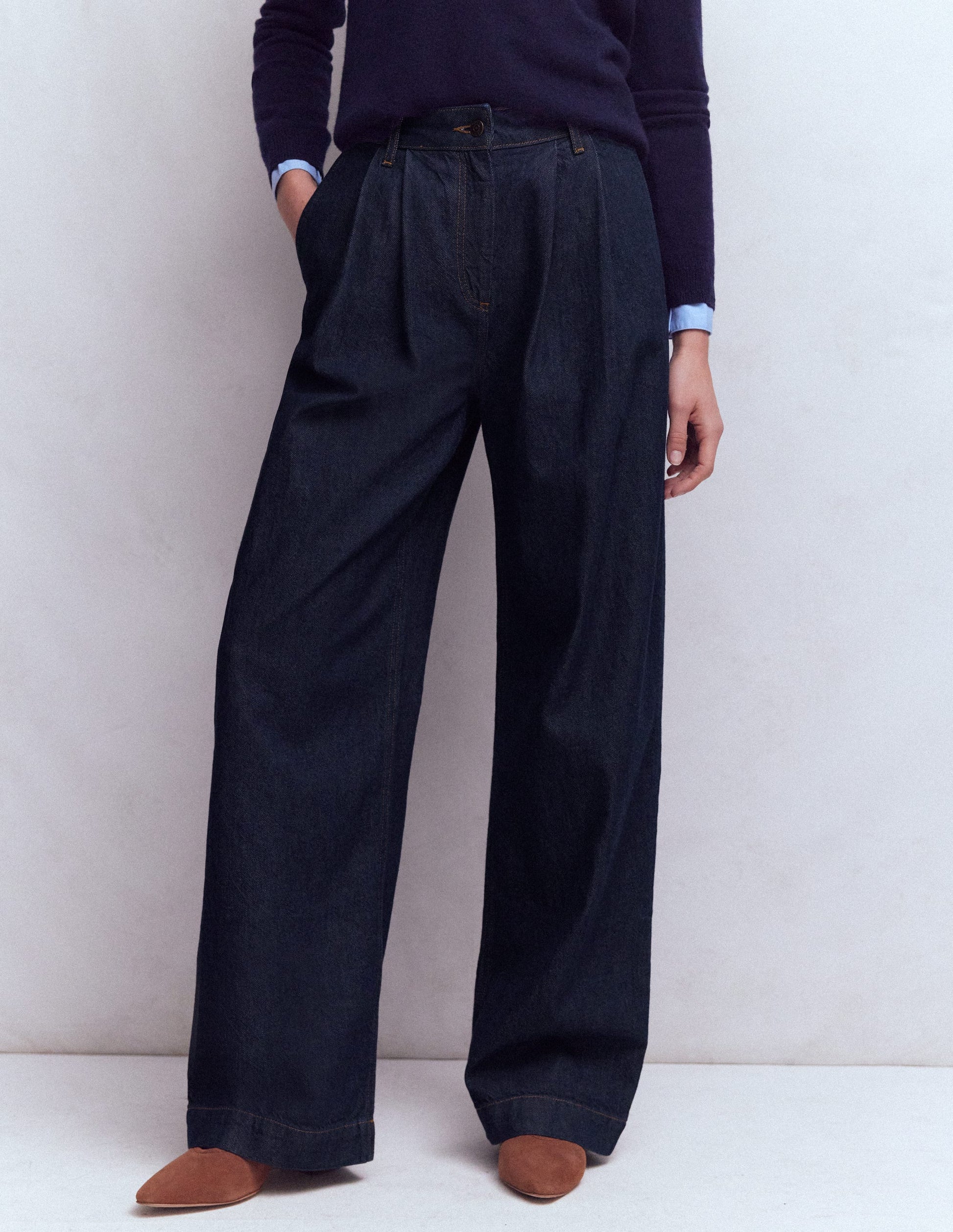 Jeans mit weitem Bein und Faltendetail-Indigo Waschung-4