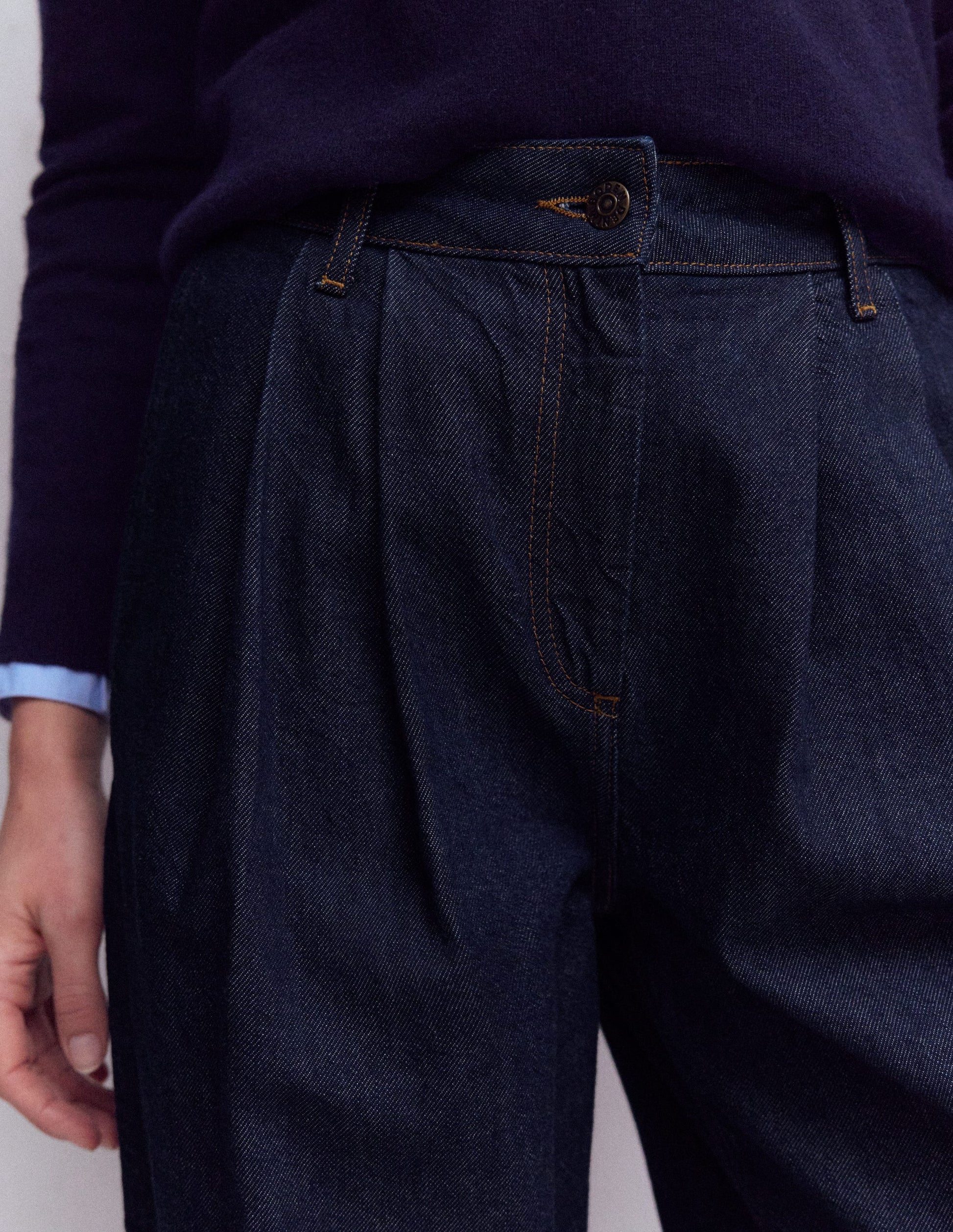 Jeans mit weitem Bein und Faltendetail-Indigo Waschung-5
