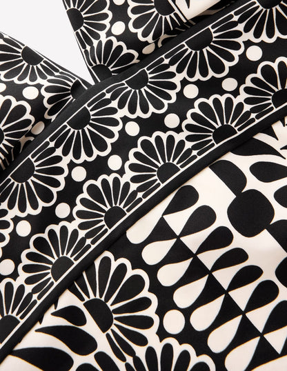 Porto Badeanzug mit V-Ausschnitt-Schwarz, Geo-Stempel-6