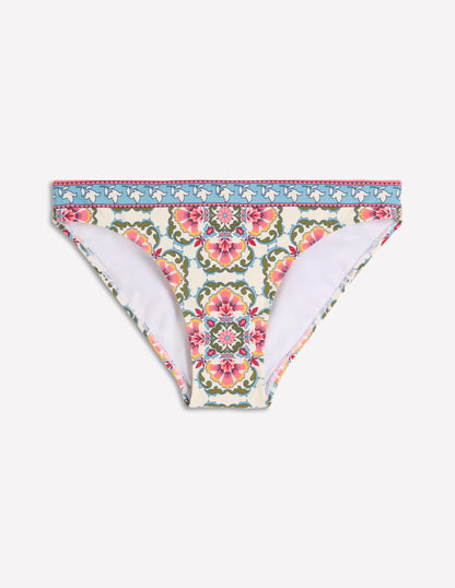 Klassische Bikinihose-Rosa, Zierspalier-5