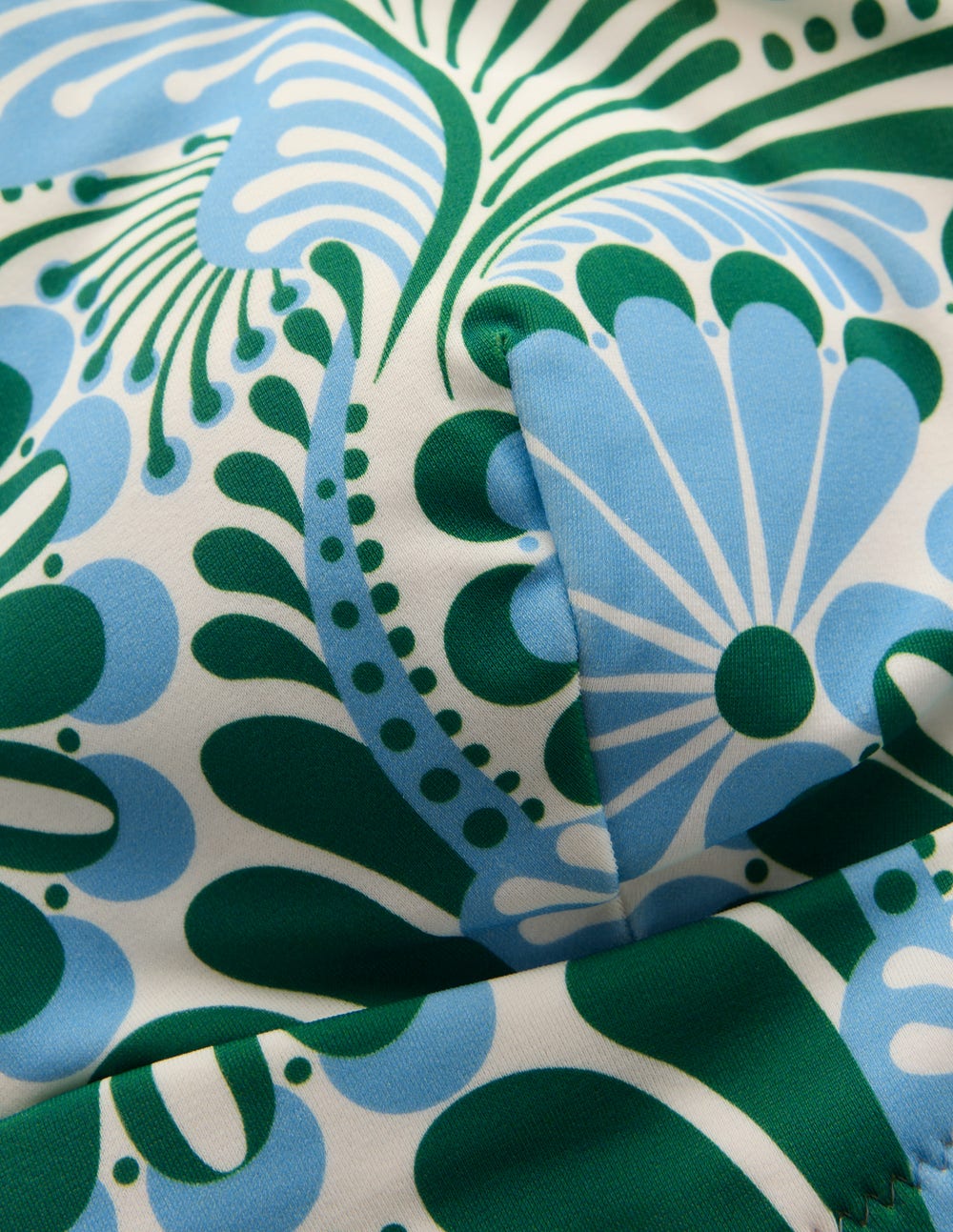 Haut de bikini Arles-Bleu aérien, motif Euphoric Gardens - Image 8