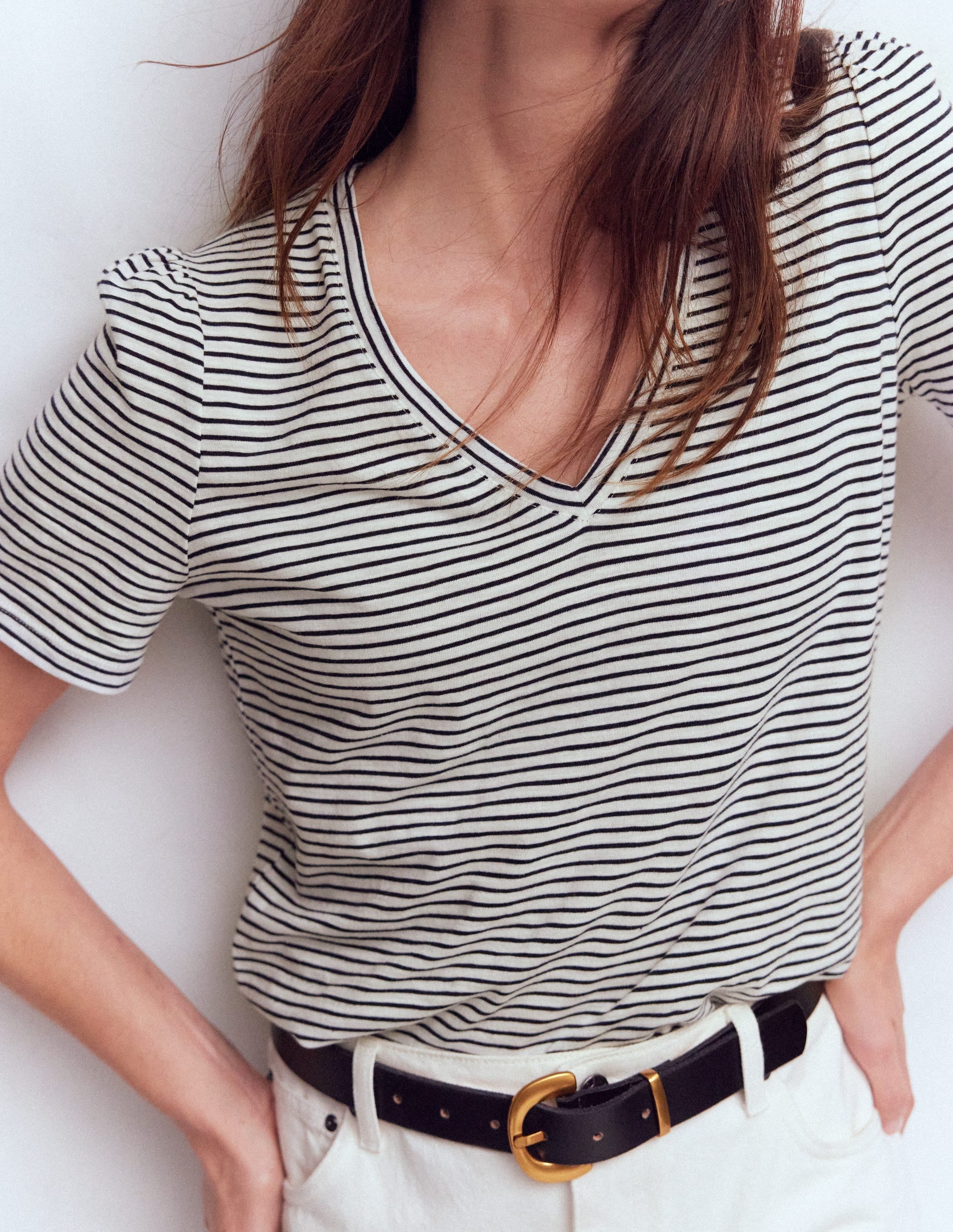 Sophie Flammgarn-T-Shirt mit V-Ausschnitt-Naturweiß/Navy, Gestreift - Image 2