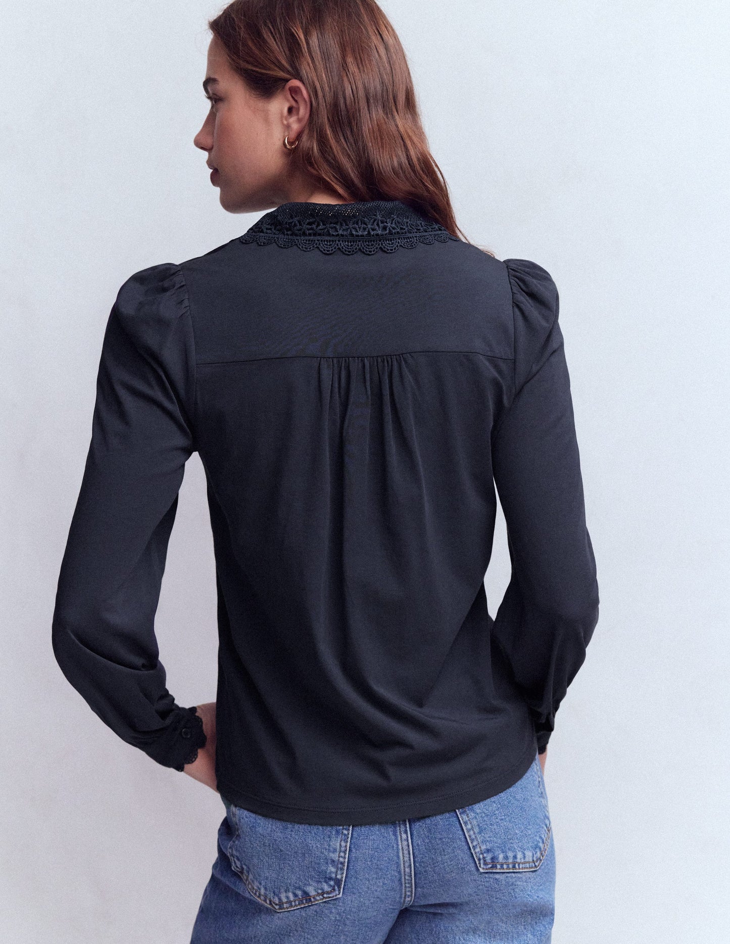 Bluse mit Spitzenkragen-Marineblau