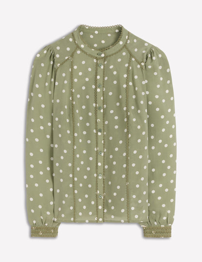 Rhea Seidenoberteil mit Besatz-Lärchengrün, Gemalte Tupfen-5