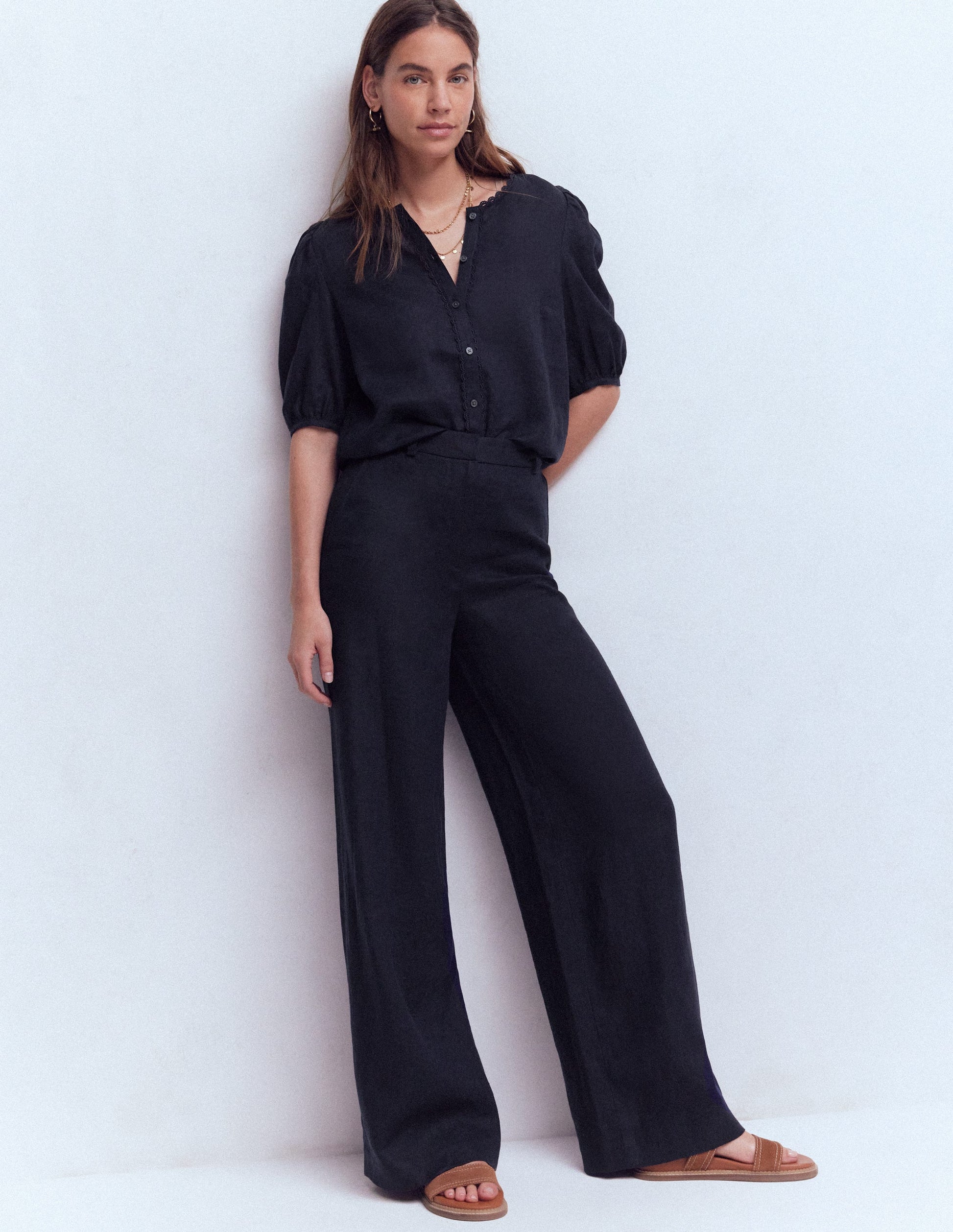 Leah Kurzärmeliges Leinenoberteil-Marineblau-4