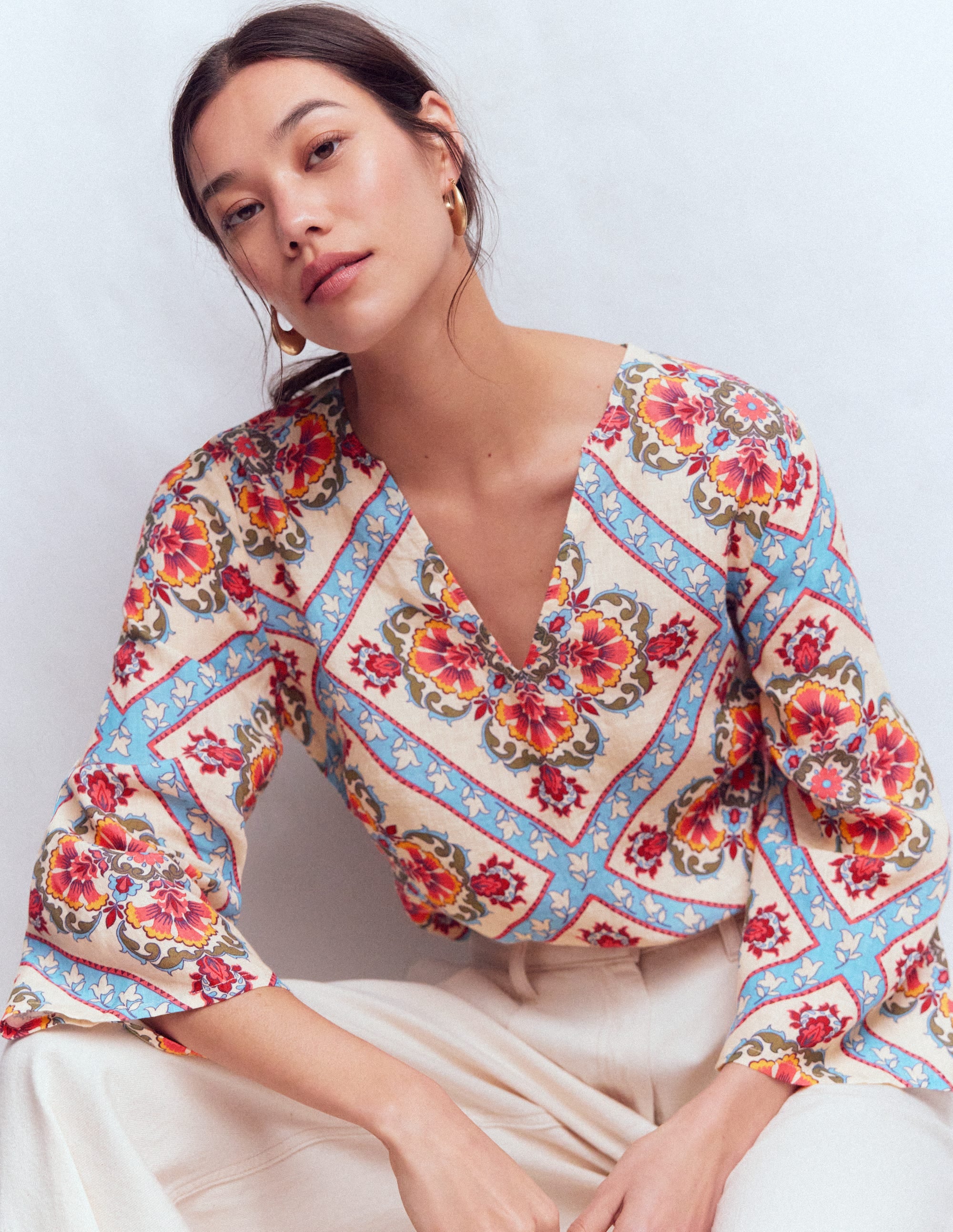 Top Cleo en lin-Motif Floral Tile placé - Image 1