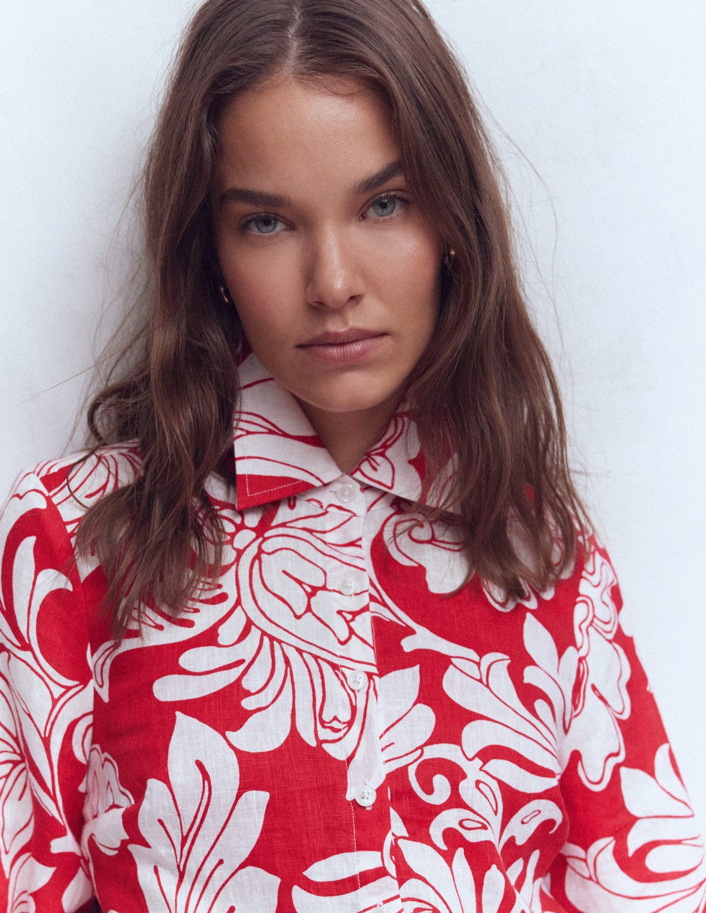 Chemise en lin à manches bouffantes-Motif Botanical Flourish Mono salsa