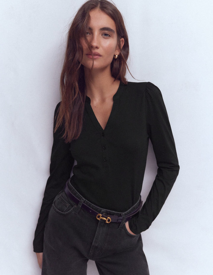 Top ultra-doux à col tunisien ouvert-Noir