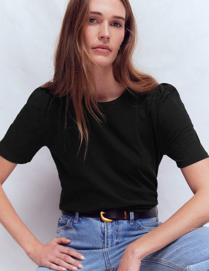 Pleat Sleeve T-shirt-Black