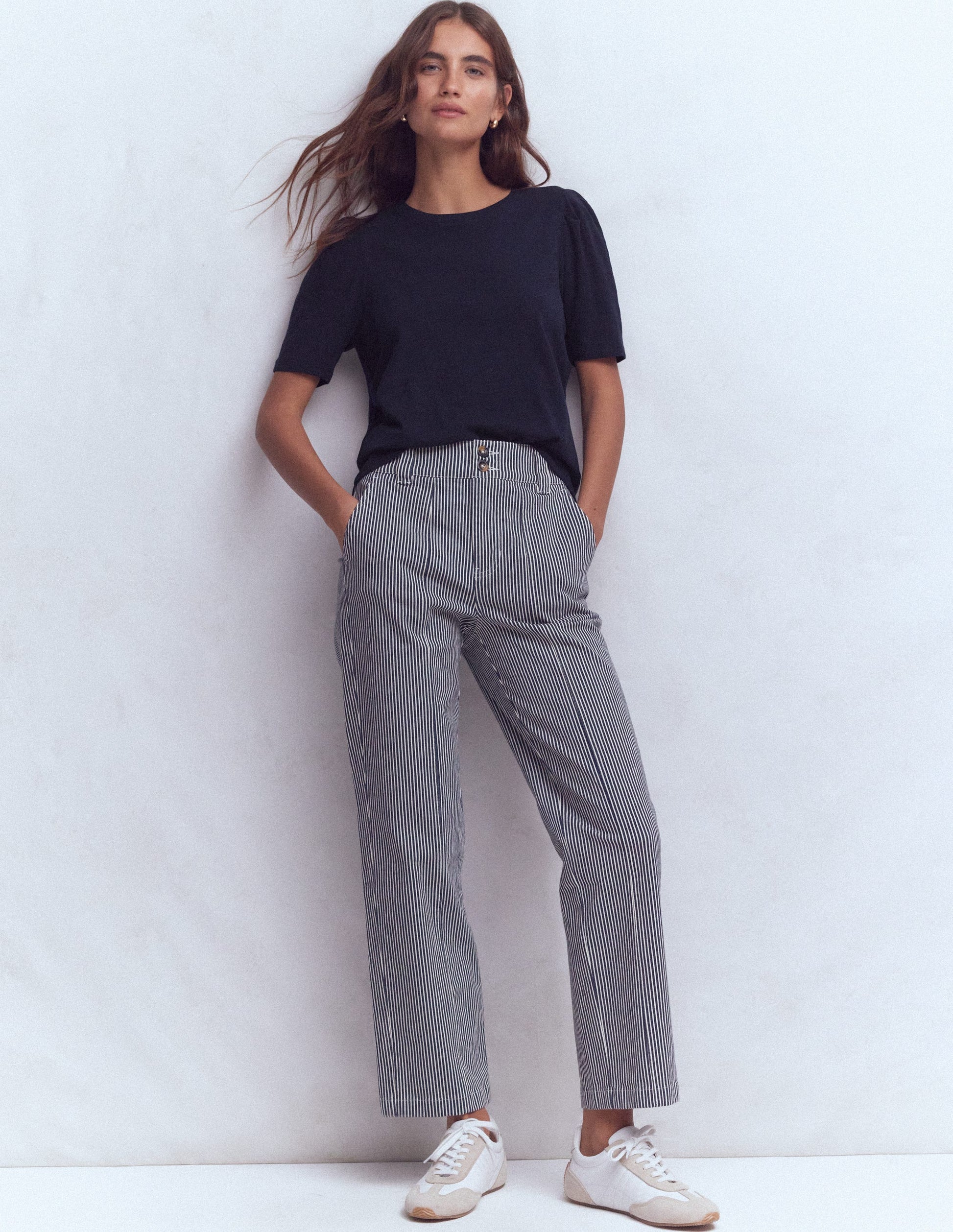 T-Shirt mit Faltendetail am Ärmel-Marineblau-4