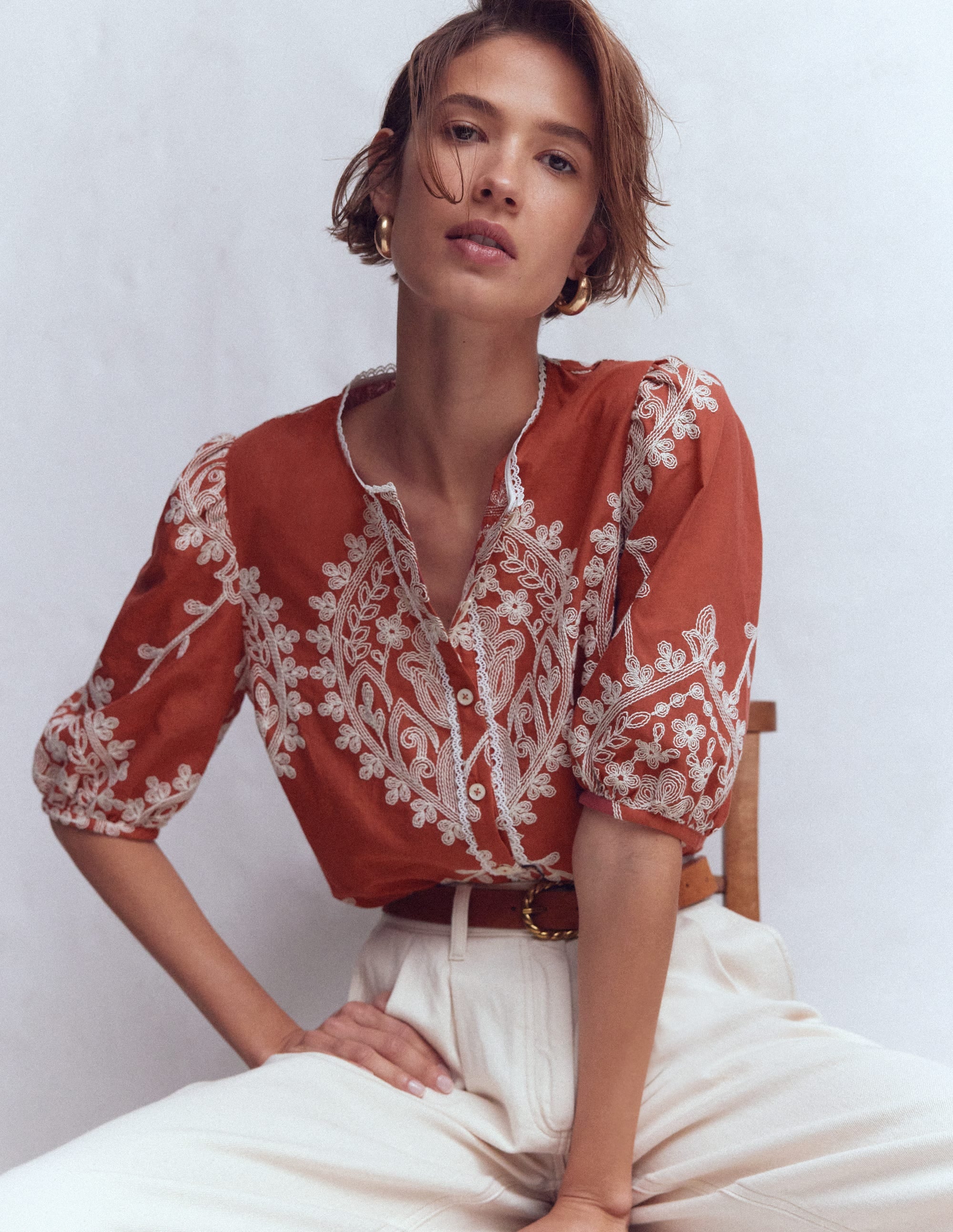 Leah Short Sleeve Interest Top-Red Floral Embroidery - Image 1