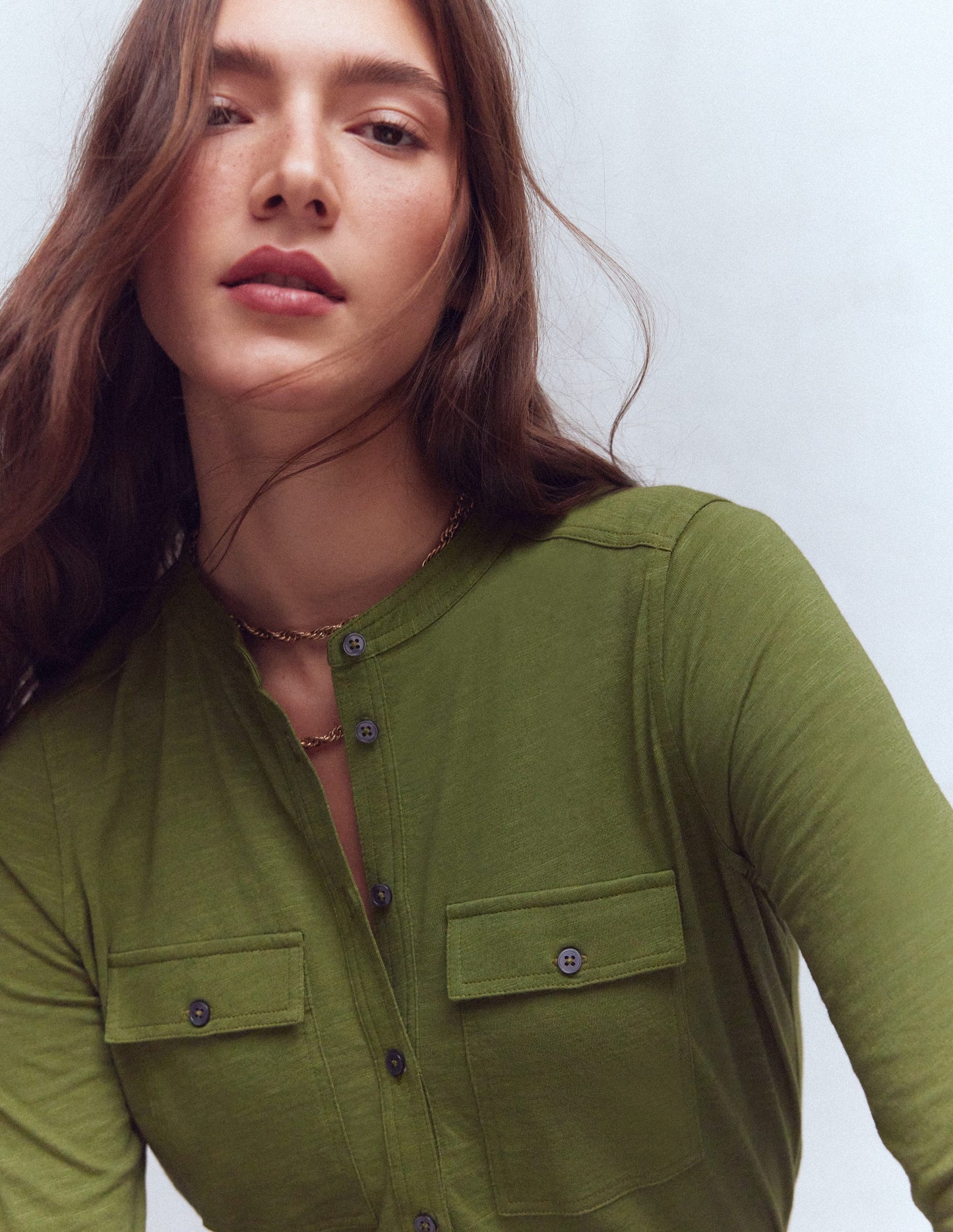 Hemd mit Steppnähten und Brusttasche-Waldgrün