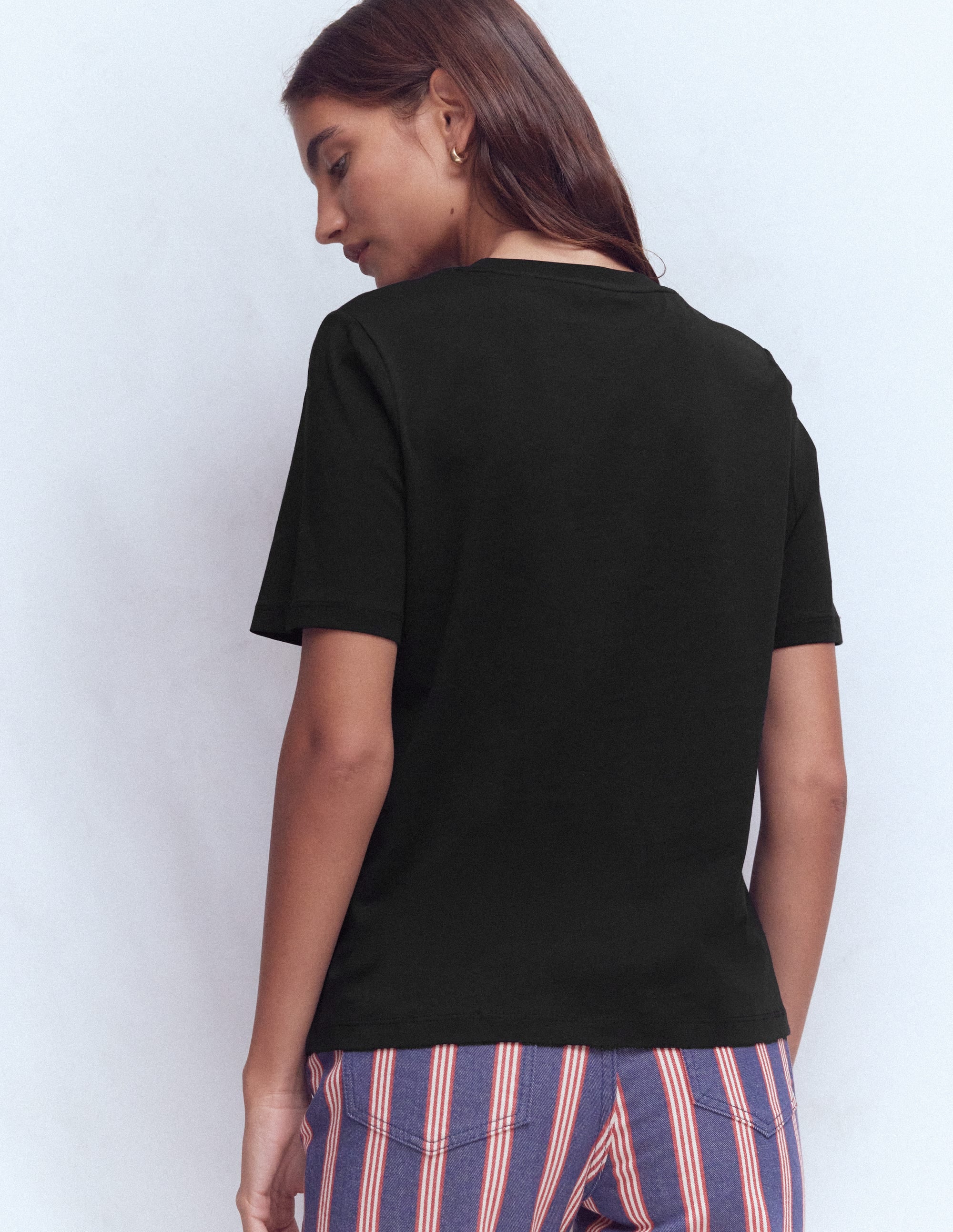 Baumwoll-T-Shirt mit Rundhalsausschnitt-Schwarz - Image 3