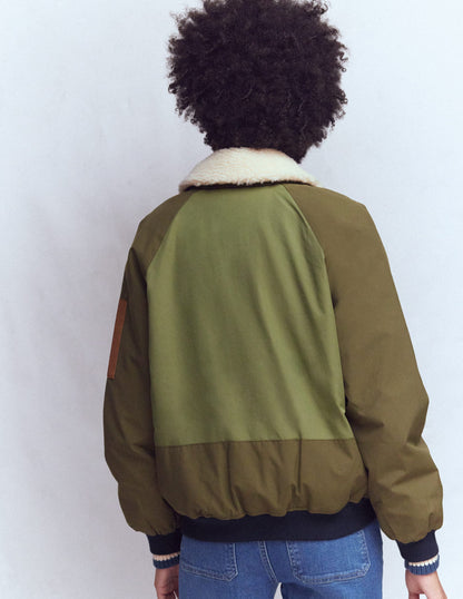 Veste bomber à détails en borg-Vert des bois-4