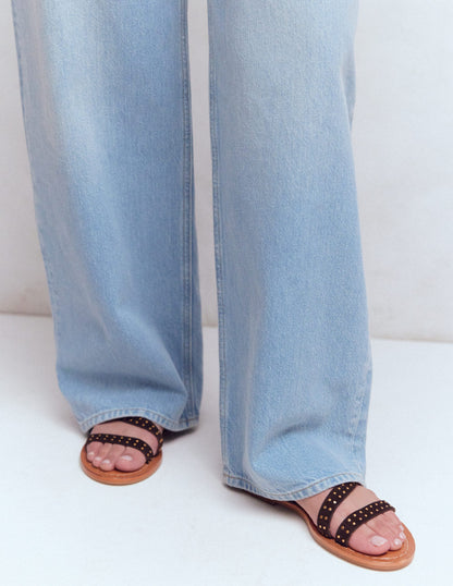 Asymmetrische Sandalen-Bitterschokolade-2