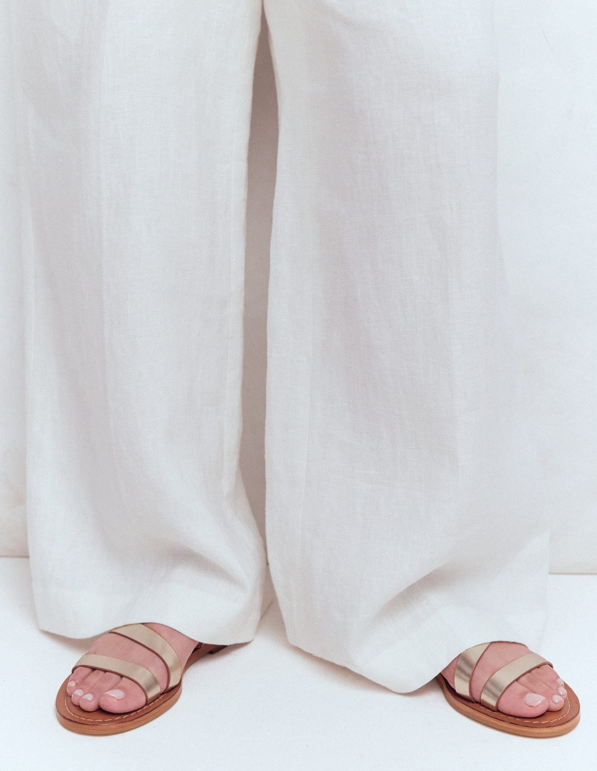 Asymmetrische Sandalen-Hellbraun/Gold - Image 2