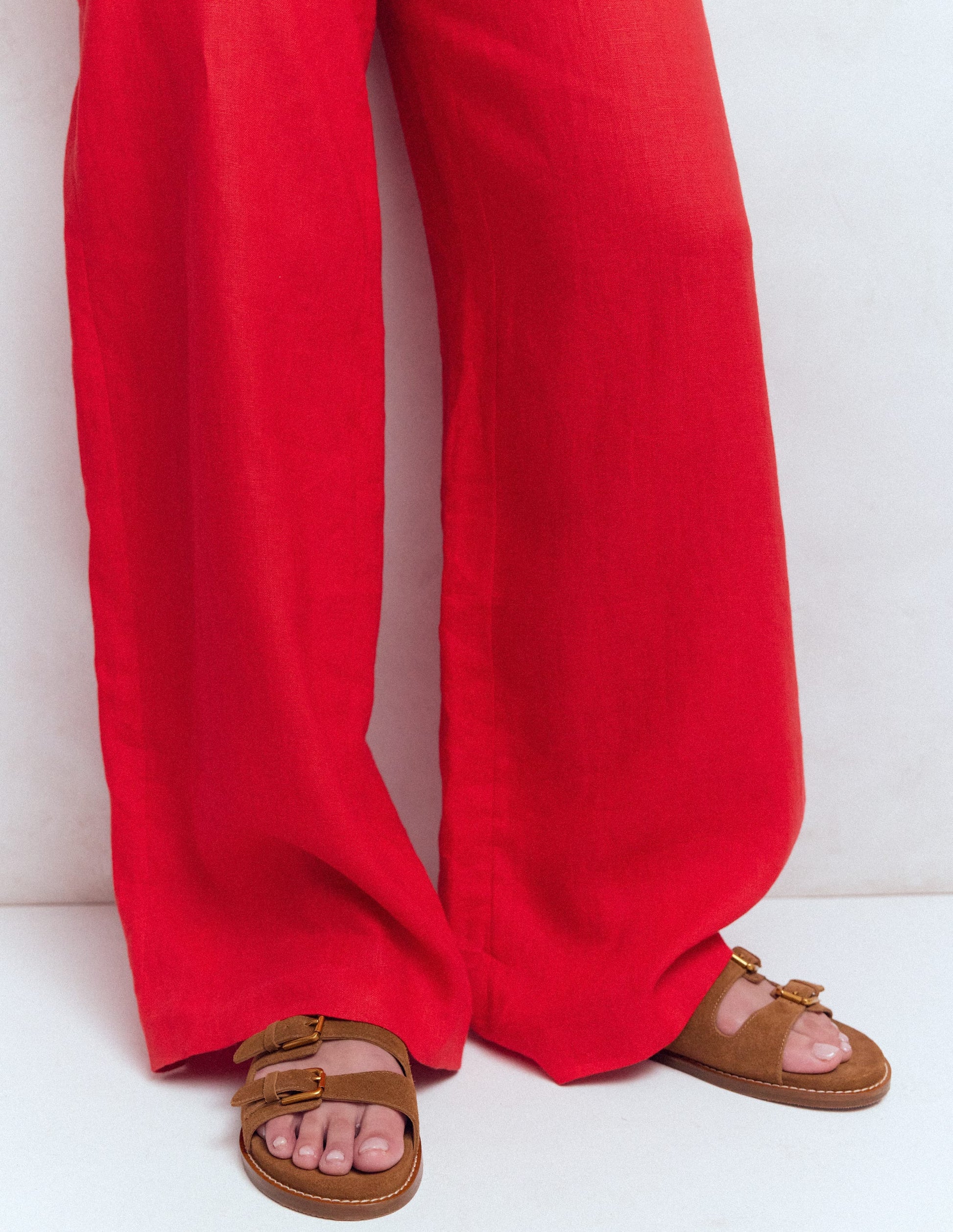 Sandales à semelle ergonomique et trois brides-Fauve-2